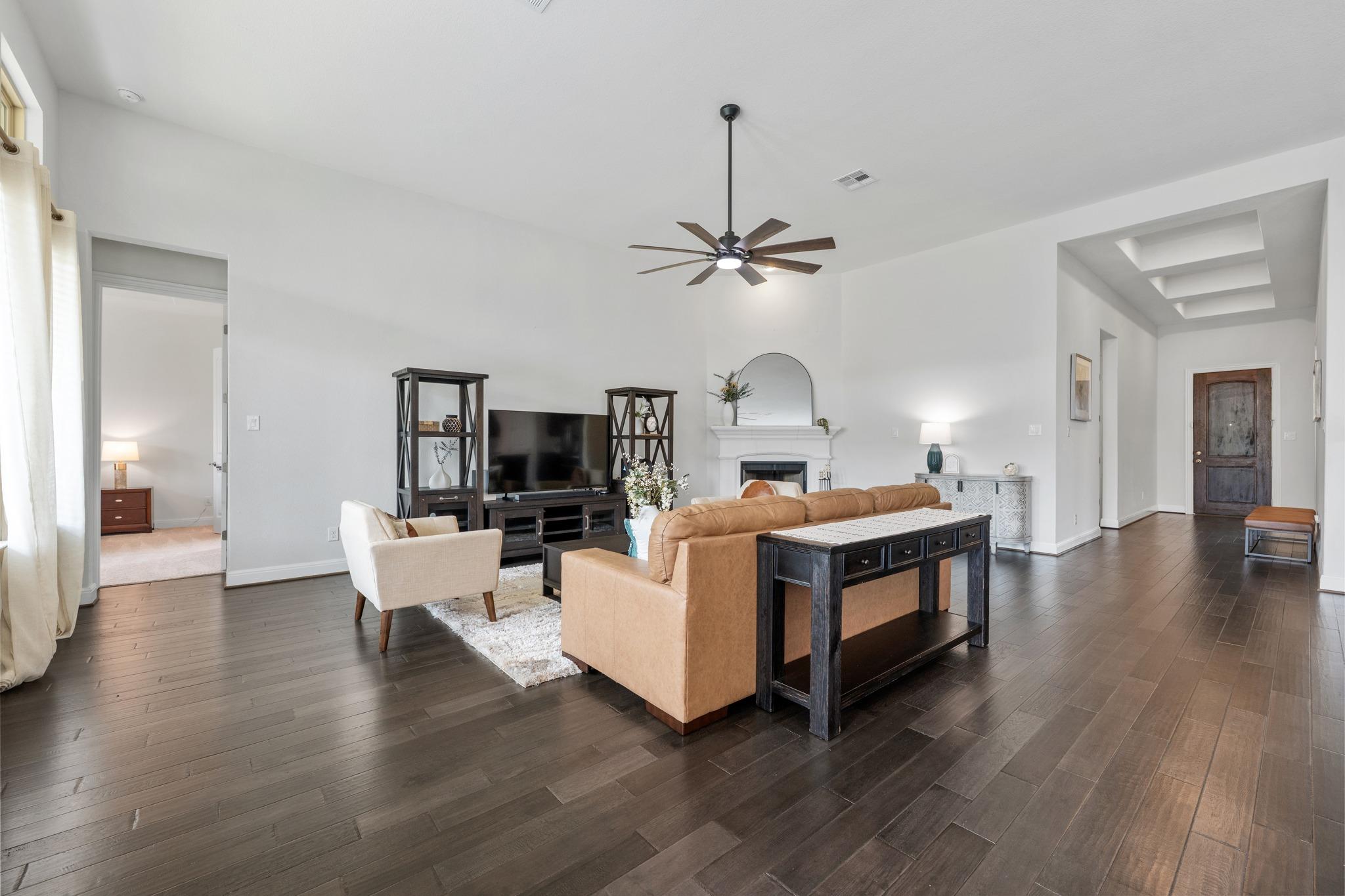 2009 Southcreek Dr, Leander, TX 78641