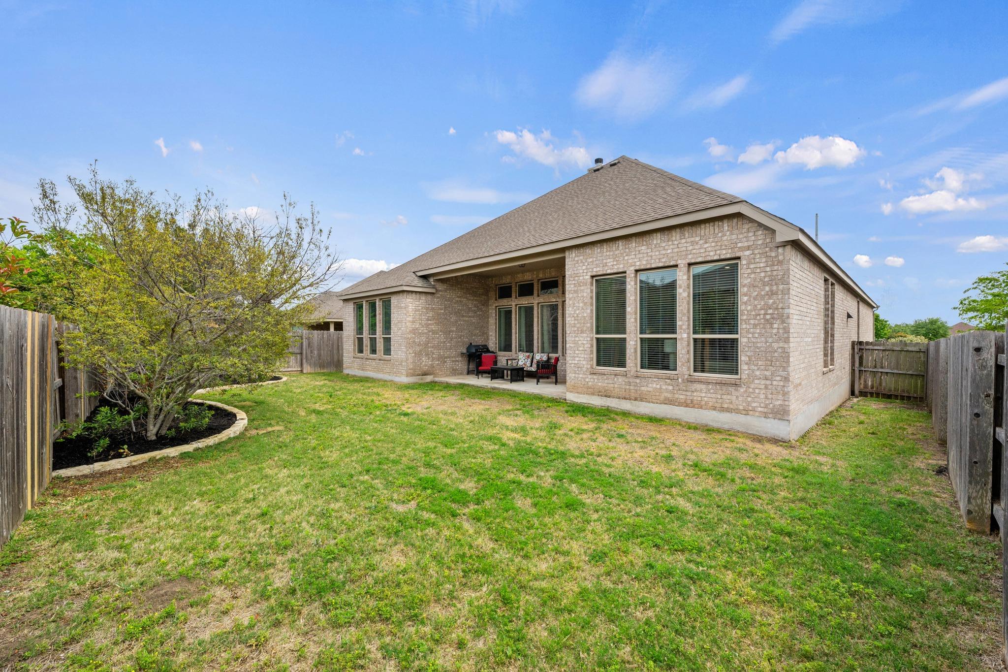 2009 Southcreek Dr, Leander, TX 78641