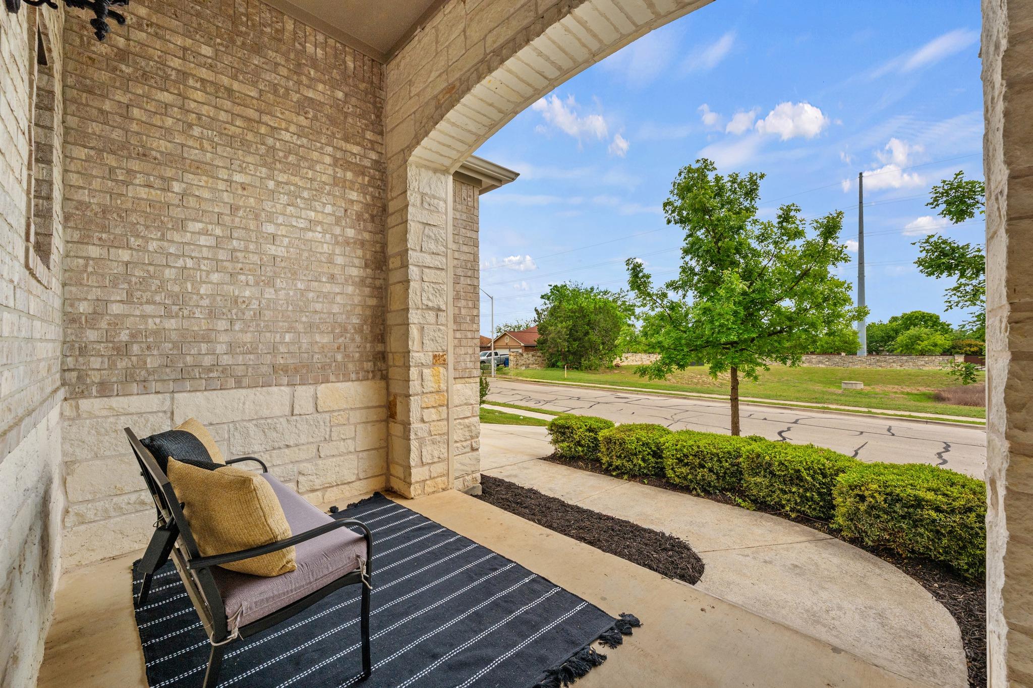 2009 Southcreek Dr, Leander, TX 78641