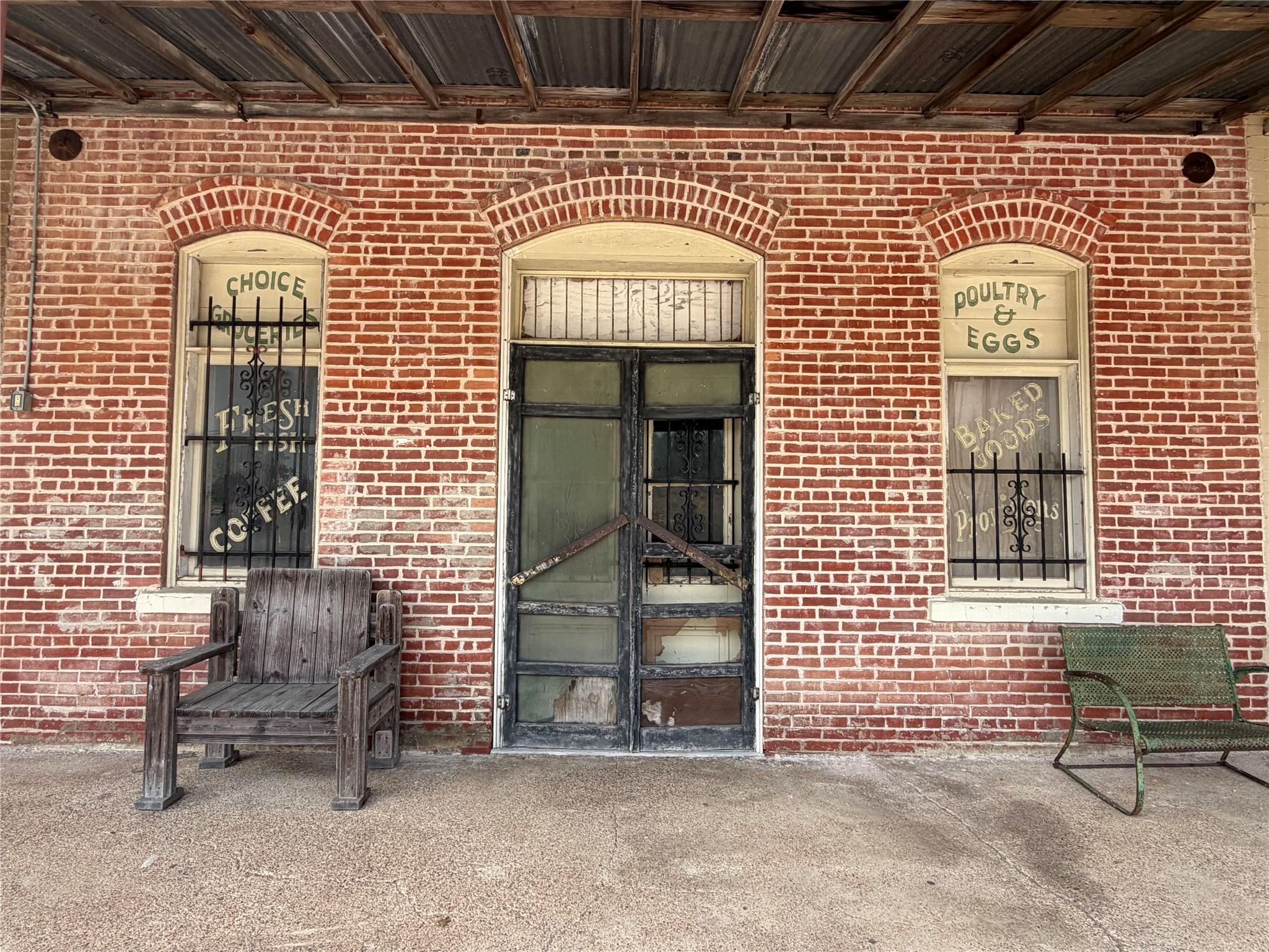 118 Edmonson Ranch Rd, McDade, TX 78650