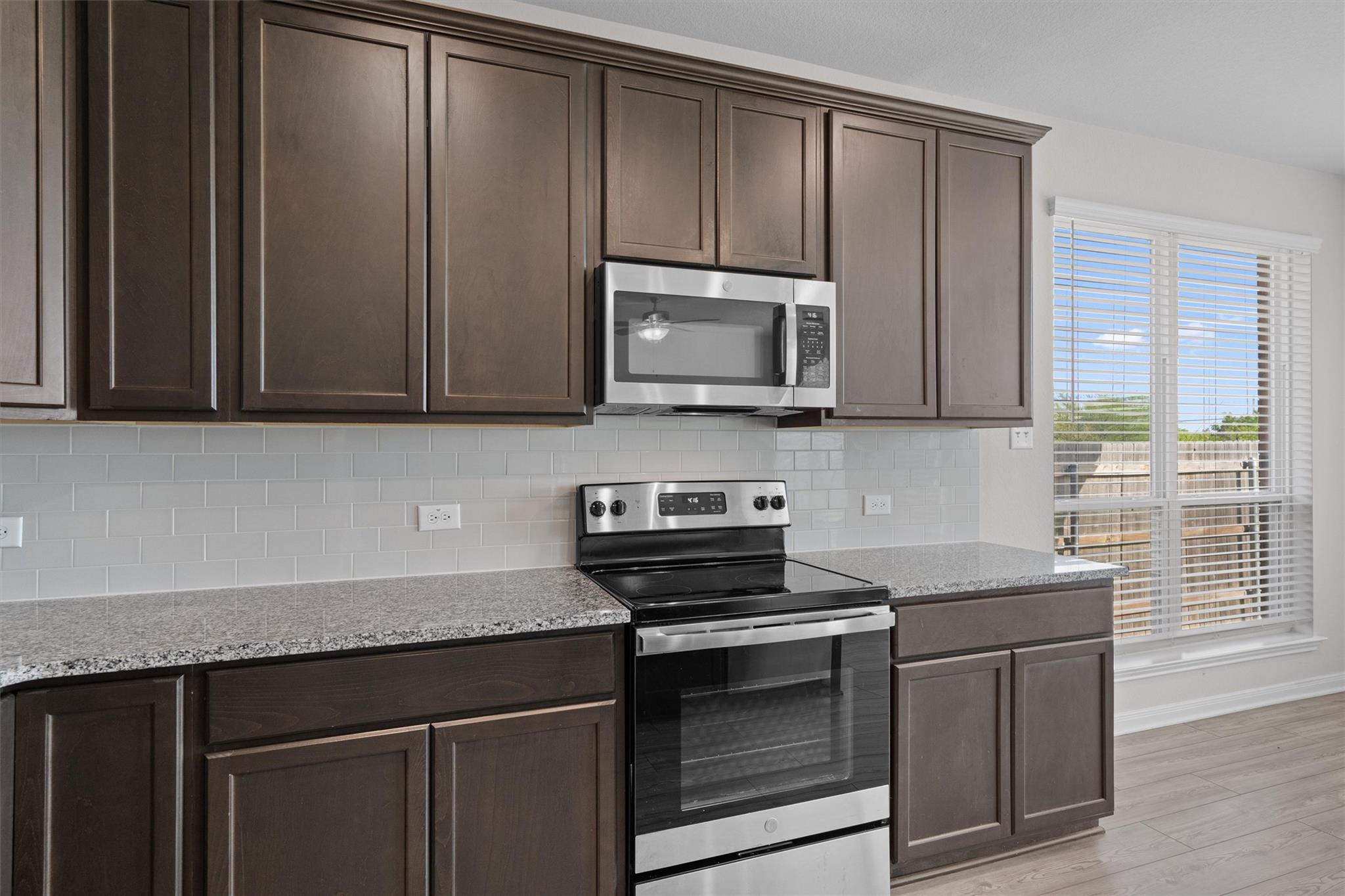 1037 Shelby Dr, Belton, TX 76513