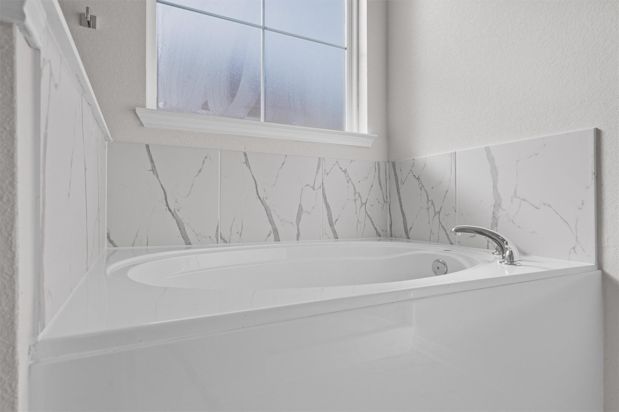 1037 Shelby Dr, Belton, TX 76513