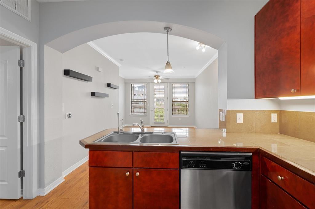 2505 San Gabriel St # 511, Austin, TX 78705