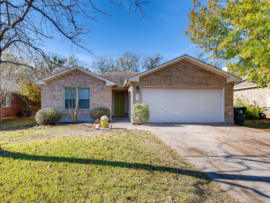 200 Buttercup St, Kyle, TX 78640