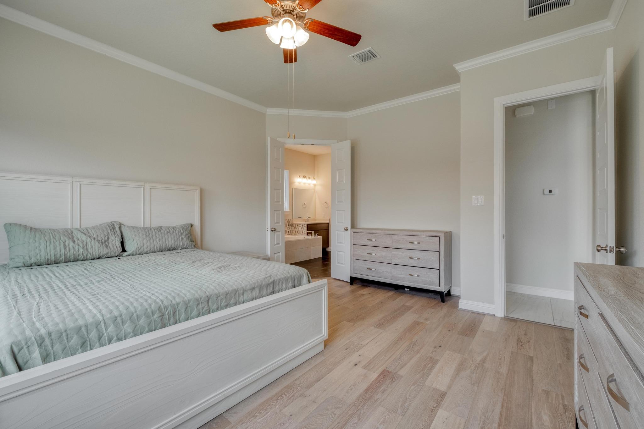 4304 Allenbrook Dr, Pflugerville, TX 78660