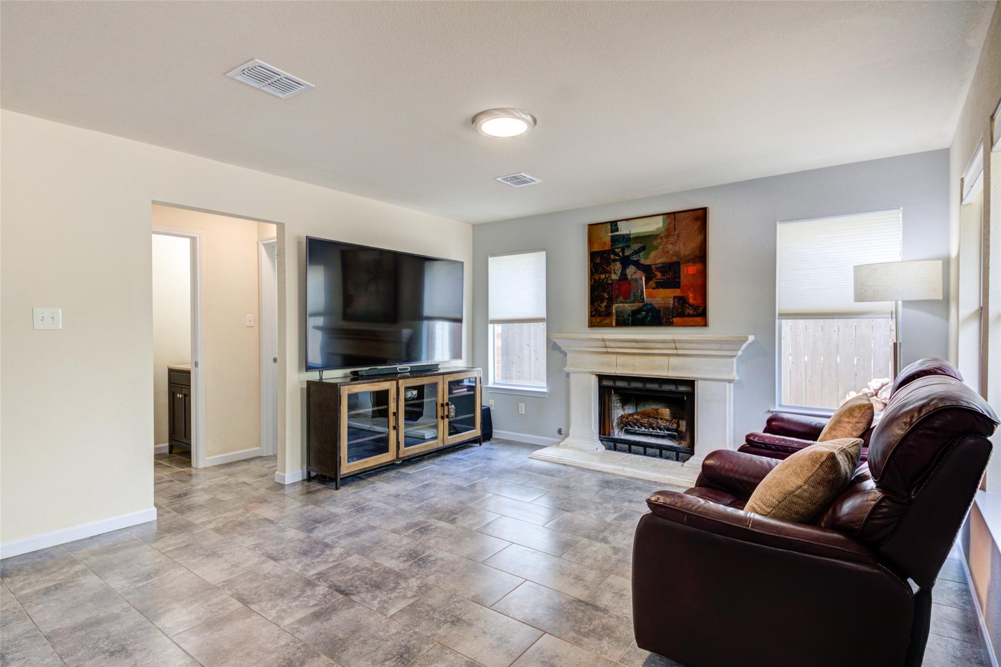 8904 W Hove Loop, Austin, TX 78749