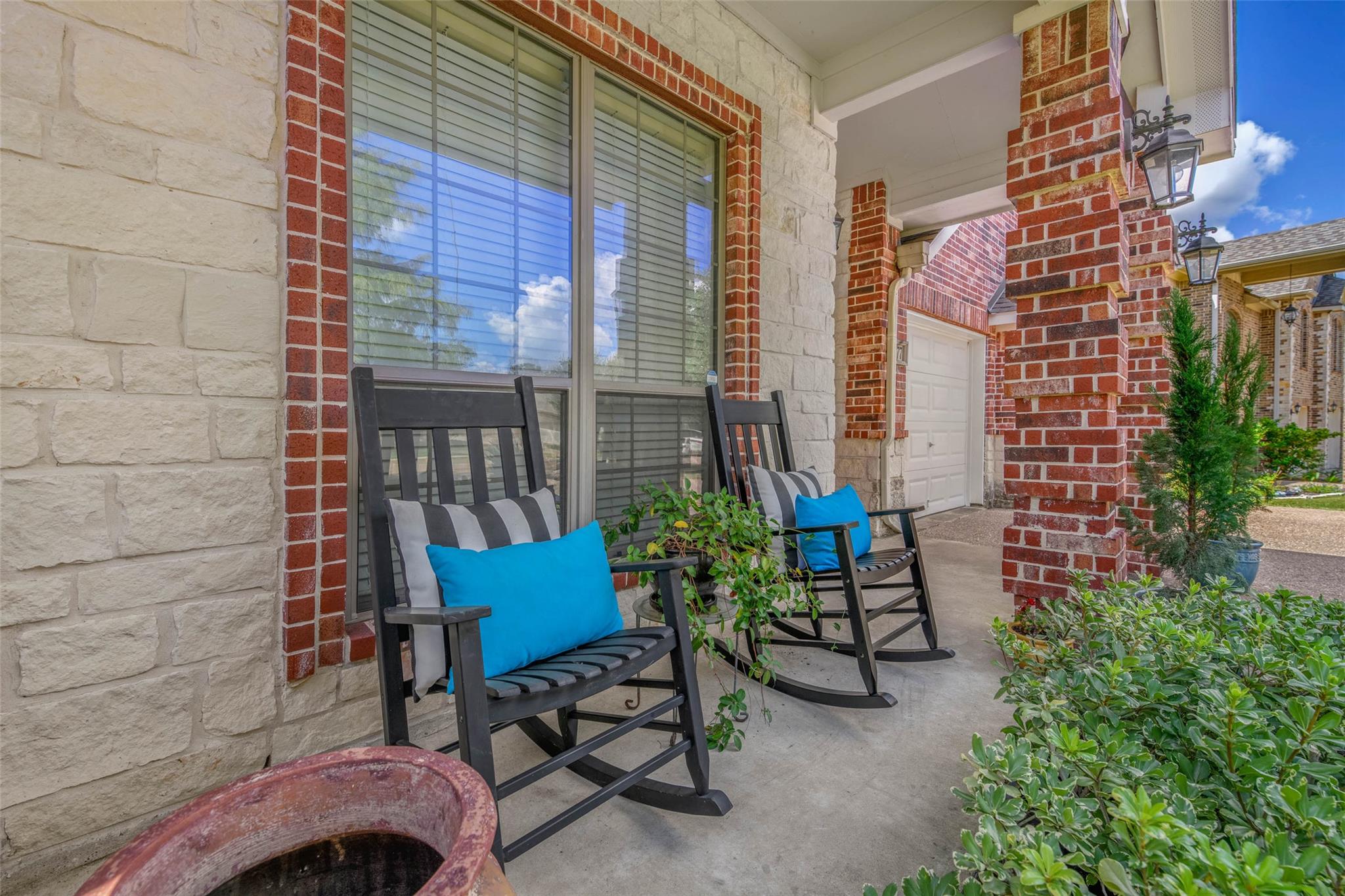 2477 Newark Cir, College Station, TX 77845