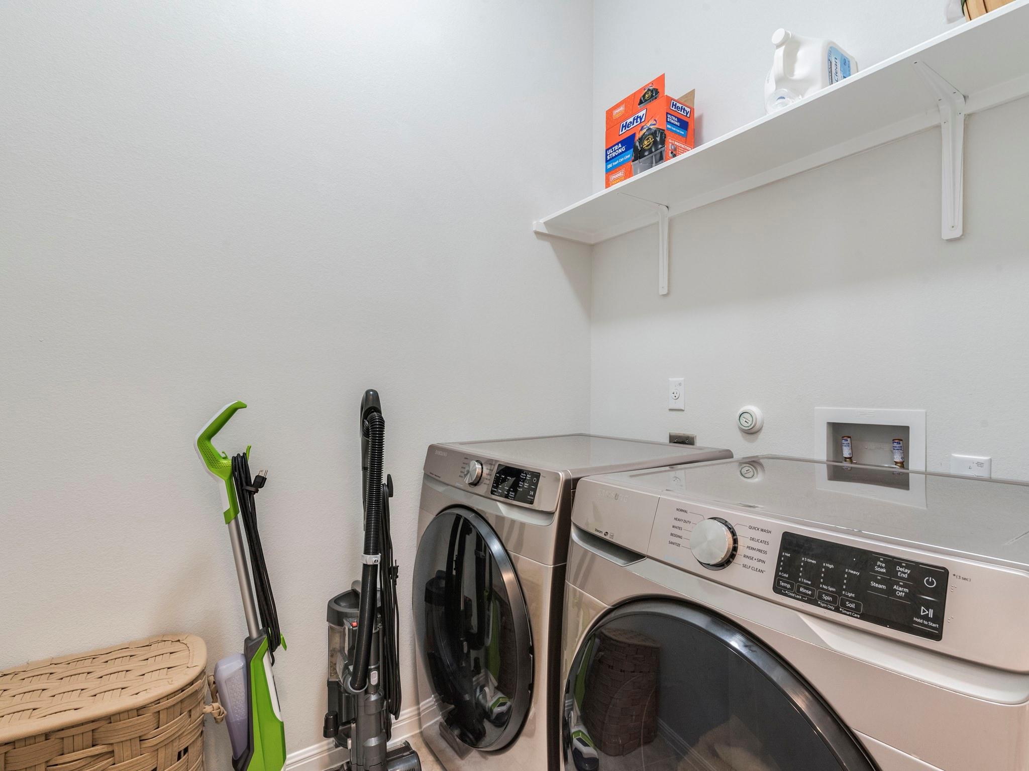 372 Spinnaker Loop, Kyle, TX 78640