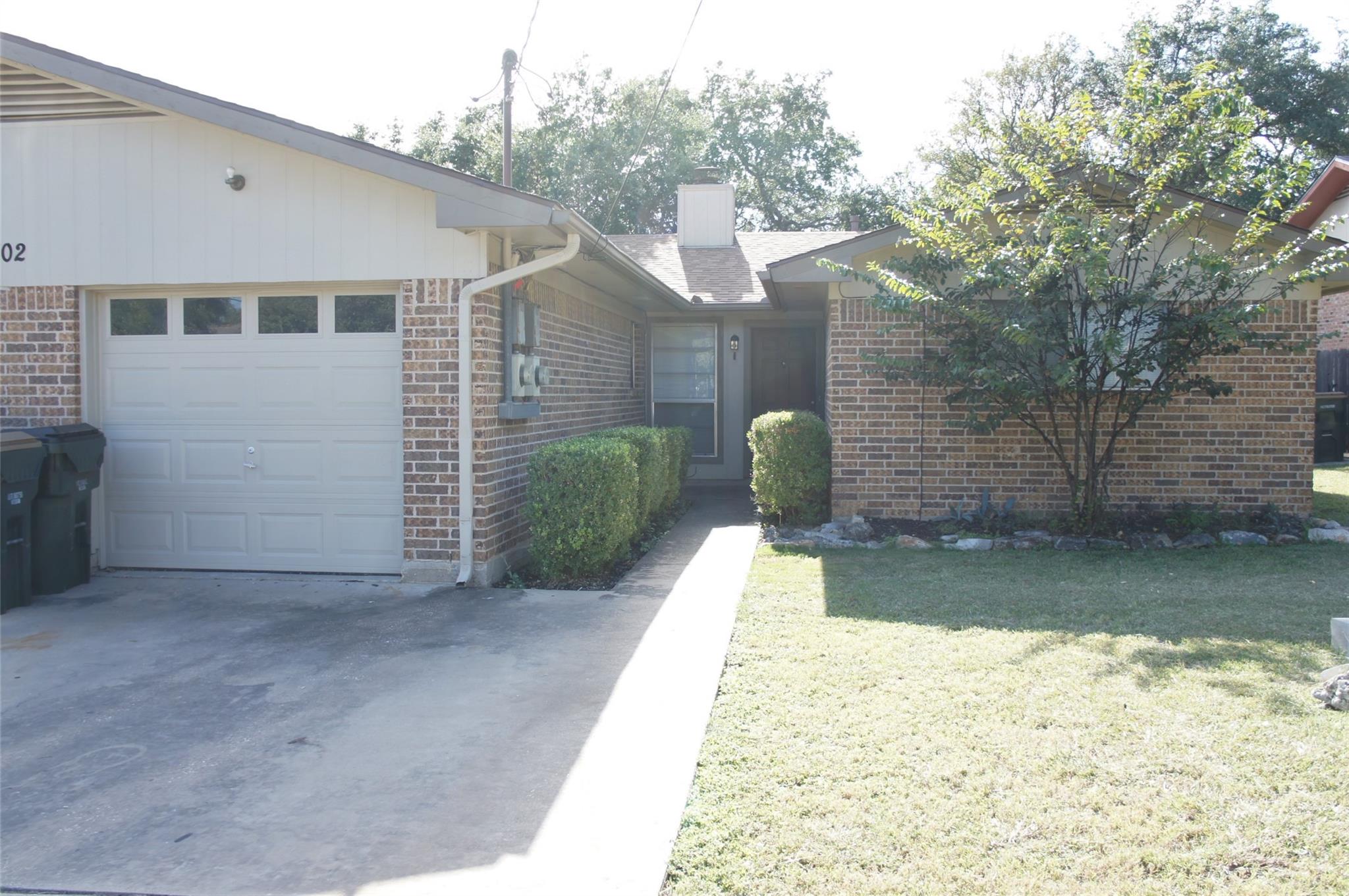 3702 Rocky Hollow Trl # B, Georgetown, TX 78628