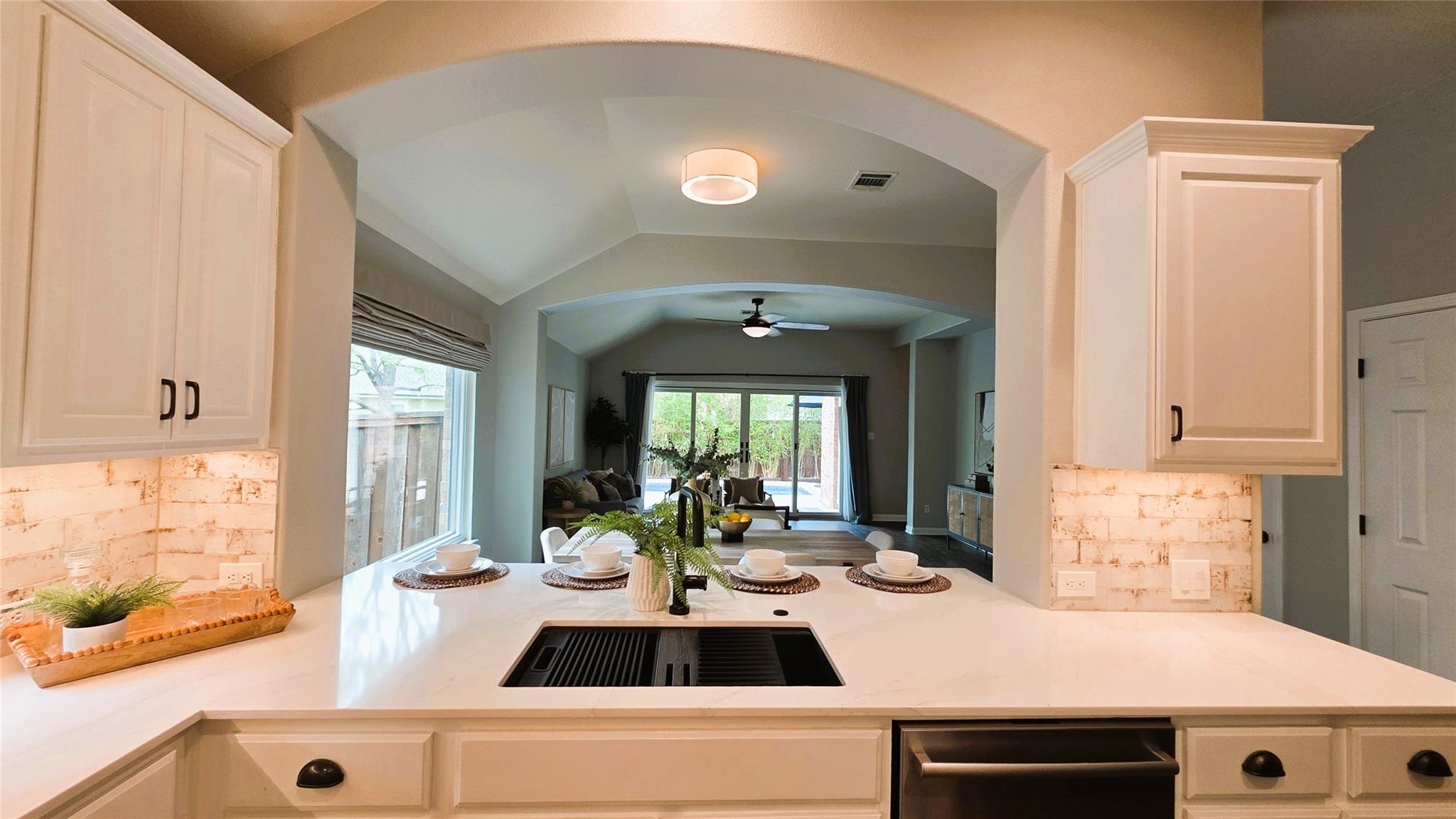 10004 Crater Lake Pass, Austin, TX 78747