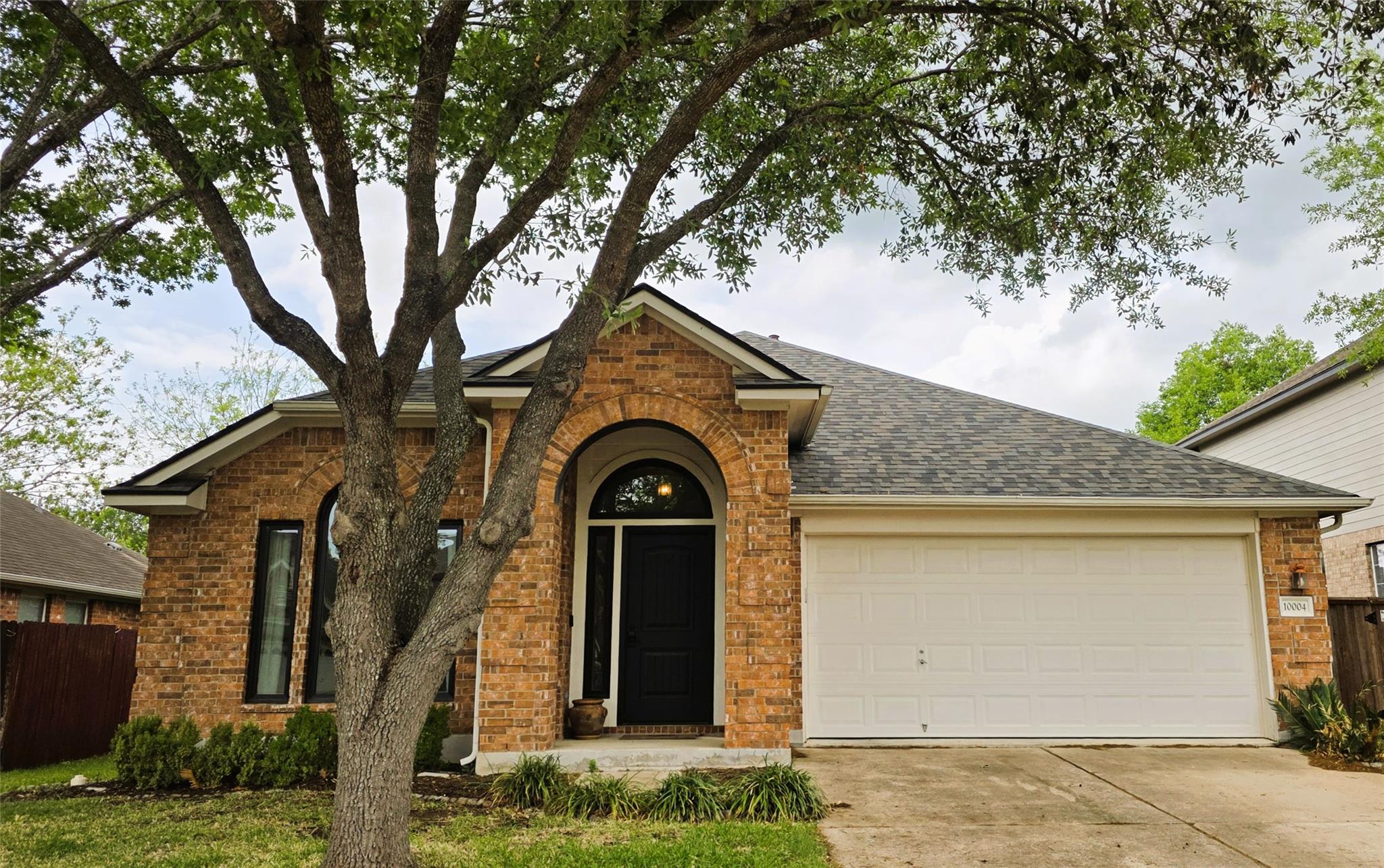 10004 Crater Lake Pass, Austin, TX 78747