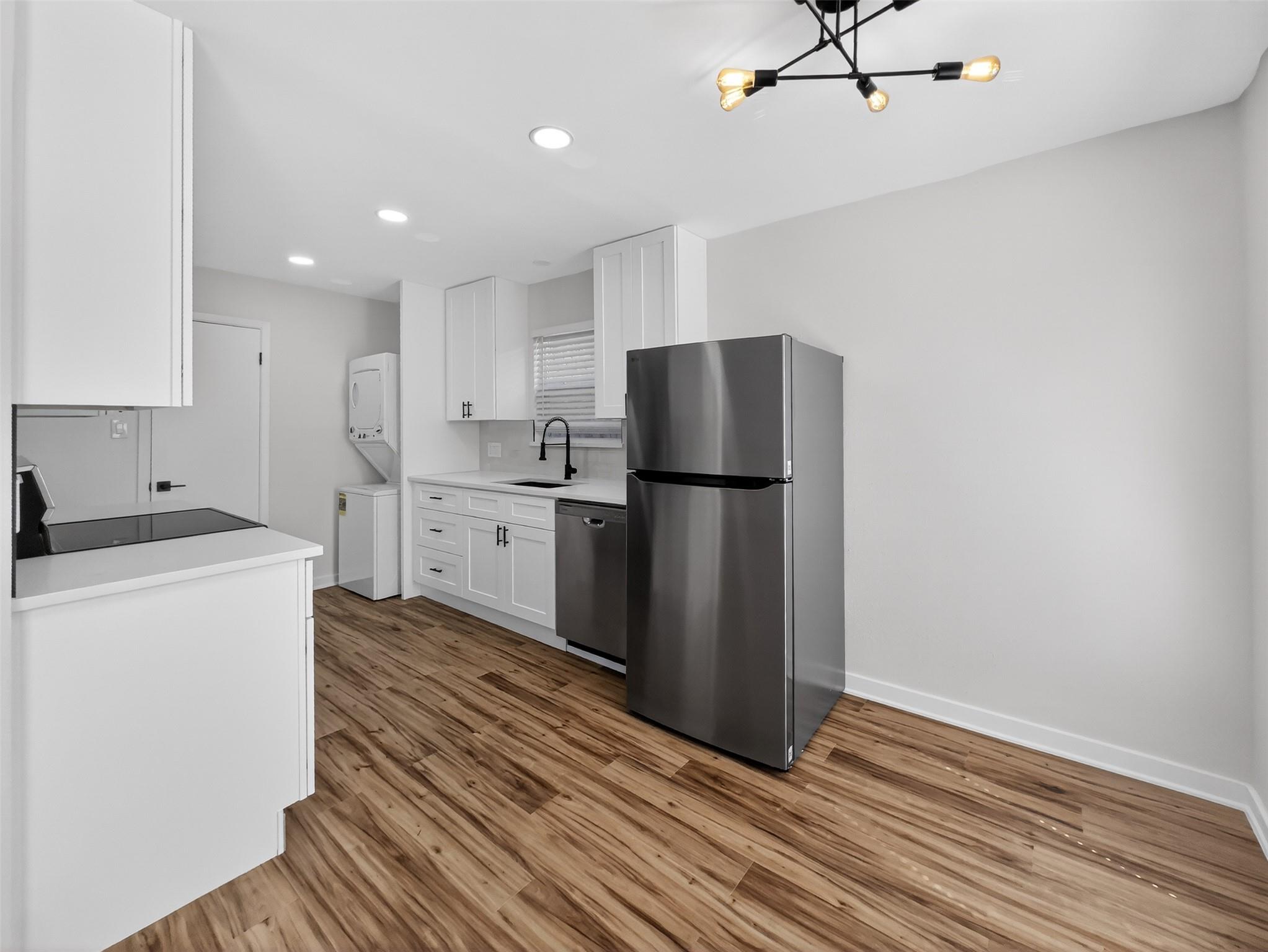 3432 Willowrun Dr # B, Austin, TX 78704