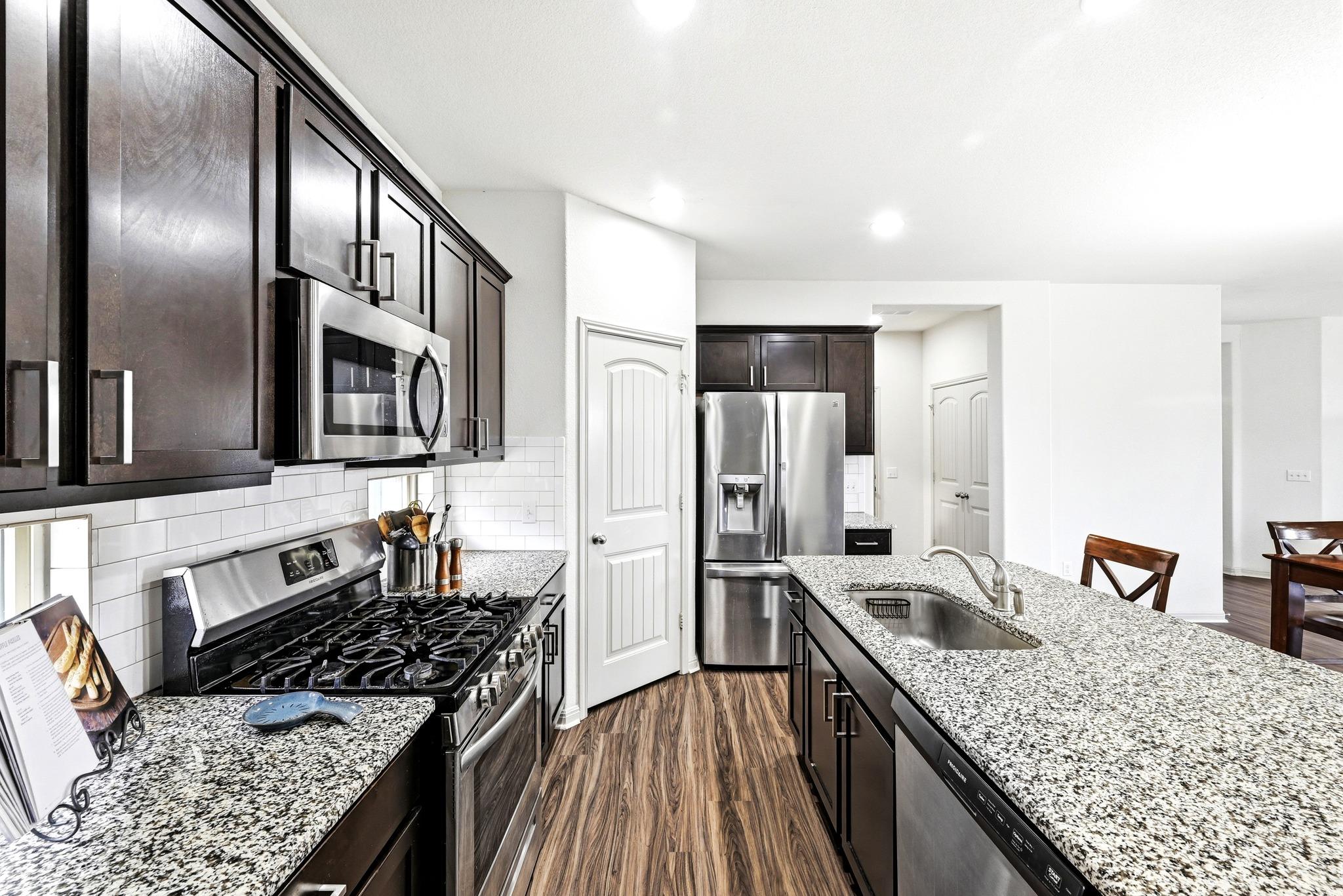 16613 Aventura Ave, Pflugerville, TX 78660