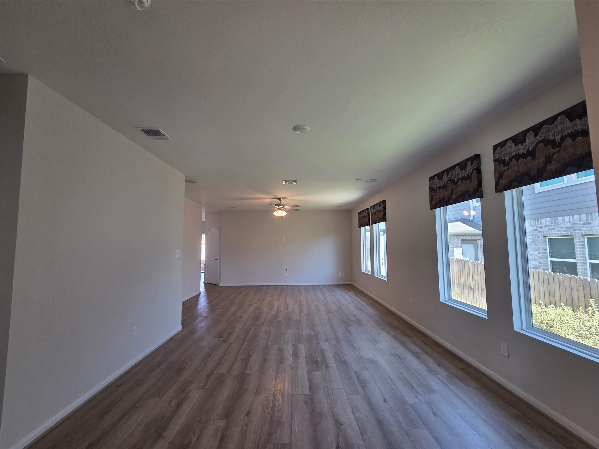 8902 Grand Western, Converse, TX 78109