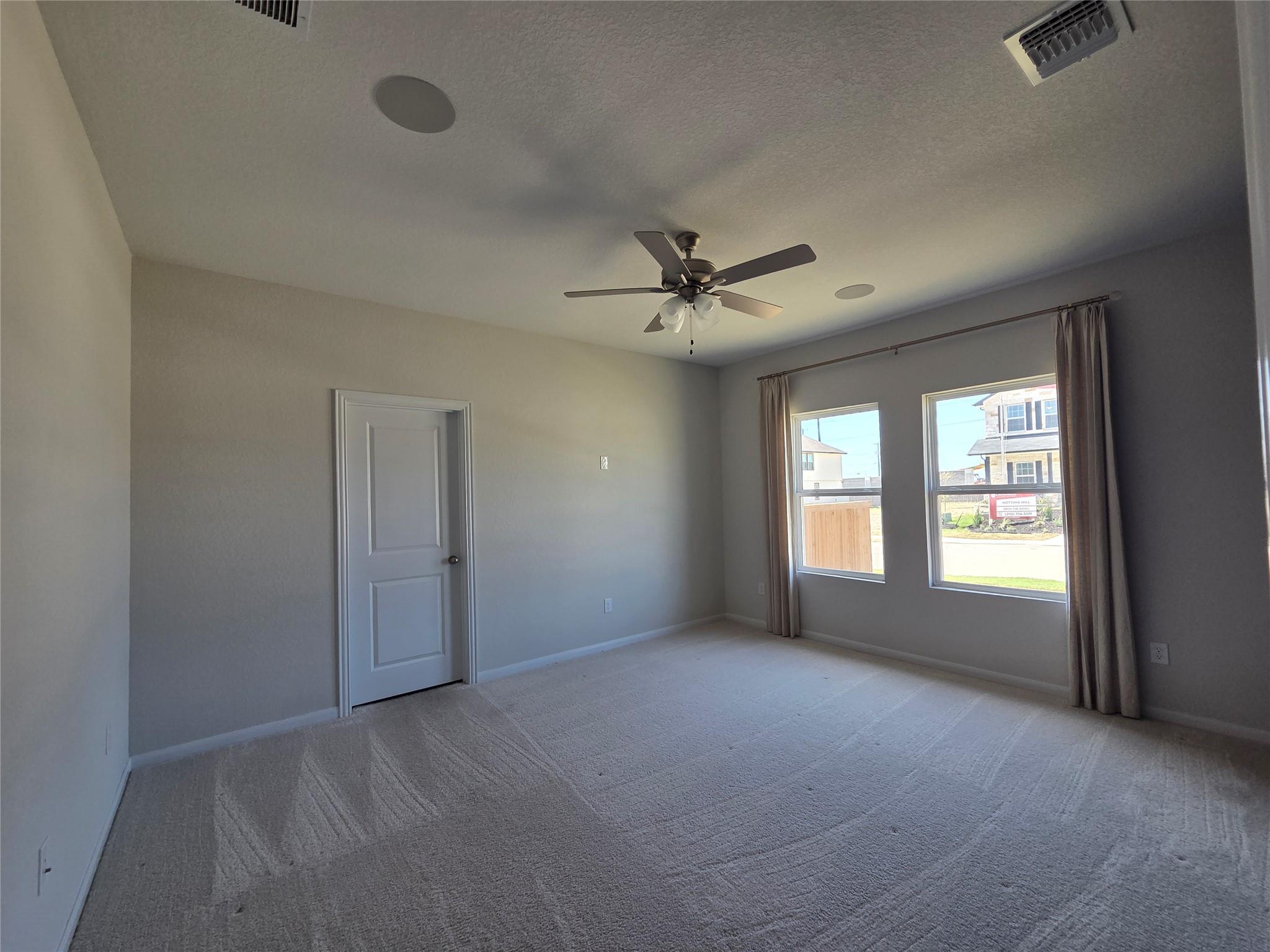 8902 Grand Western, Converse, TX 78109