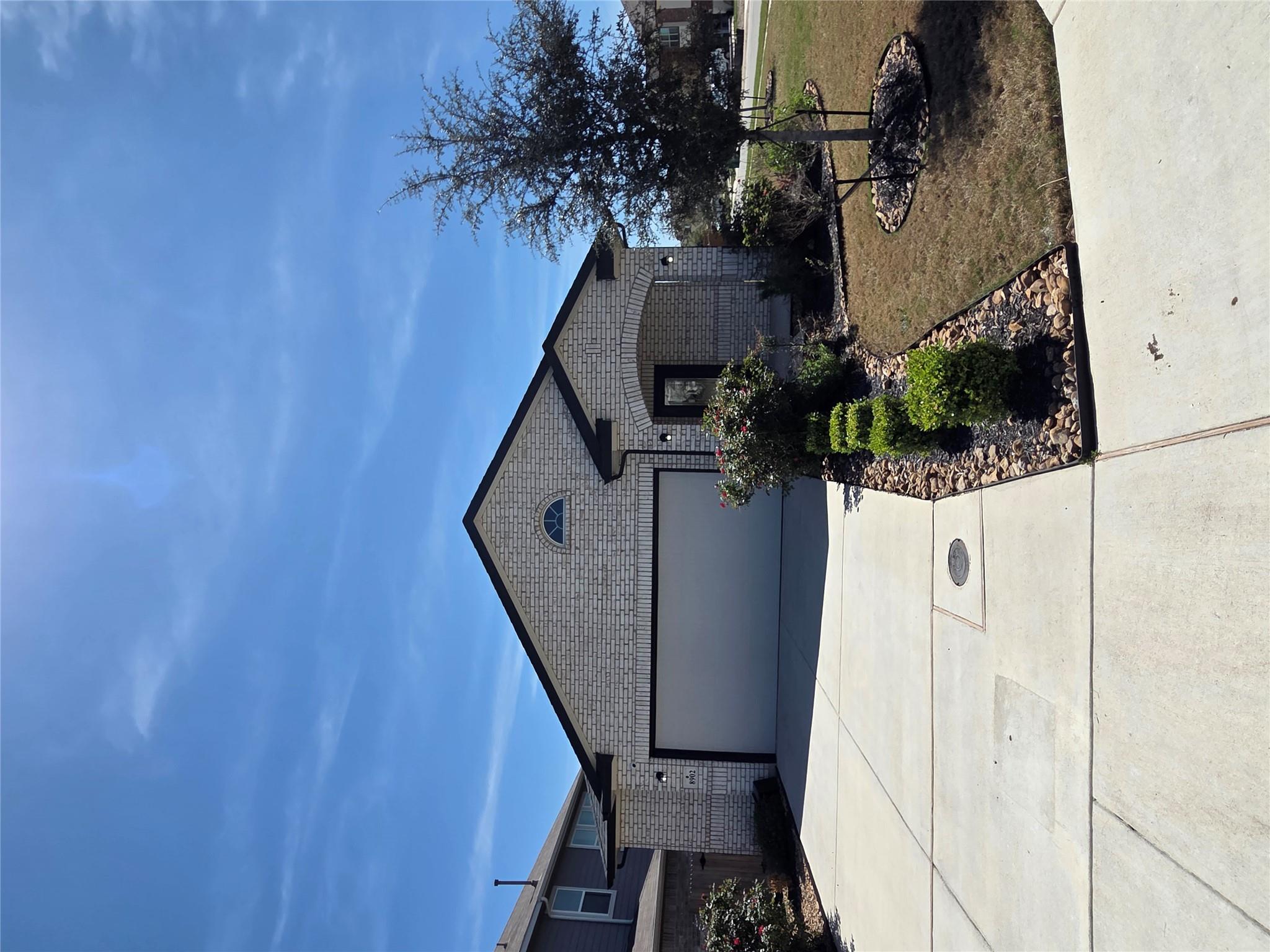 8902 Grand Western, Converse, TX 78109