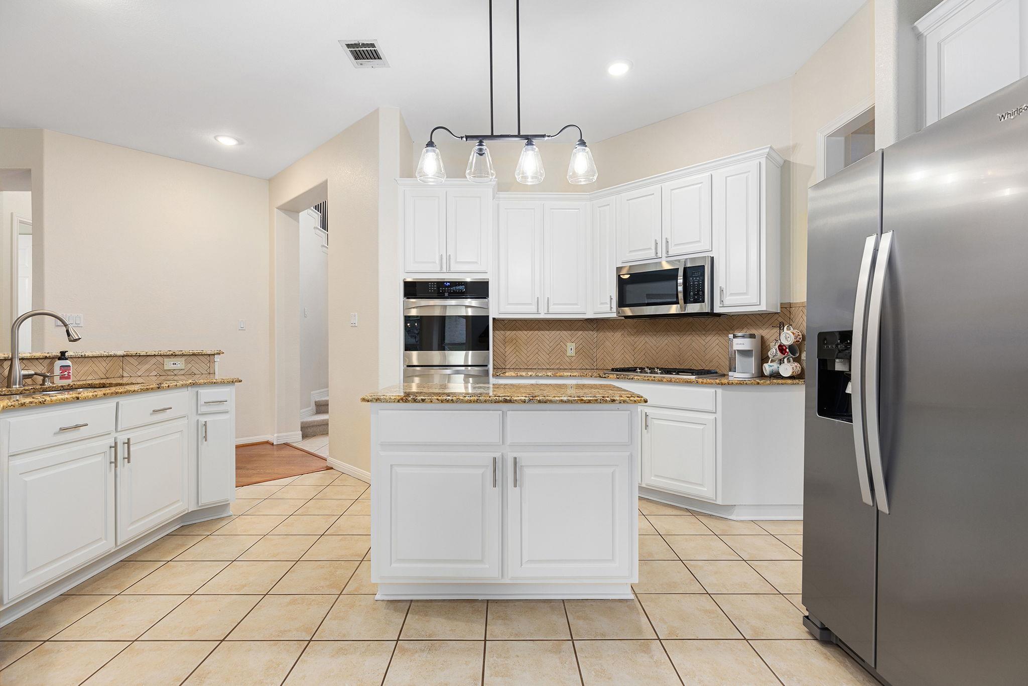 1914 Mulligan Dr, Round Rock, TX 78664