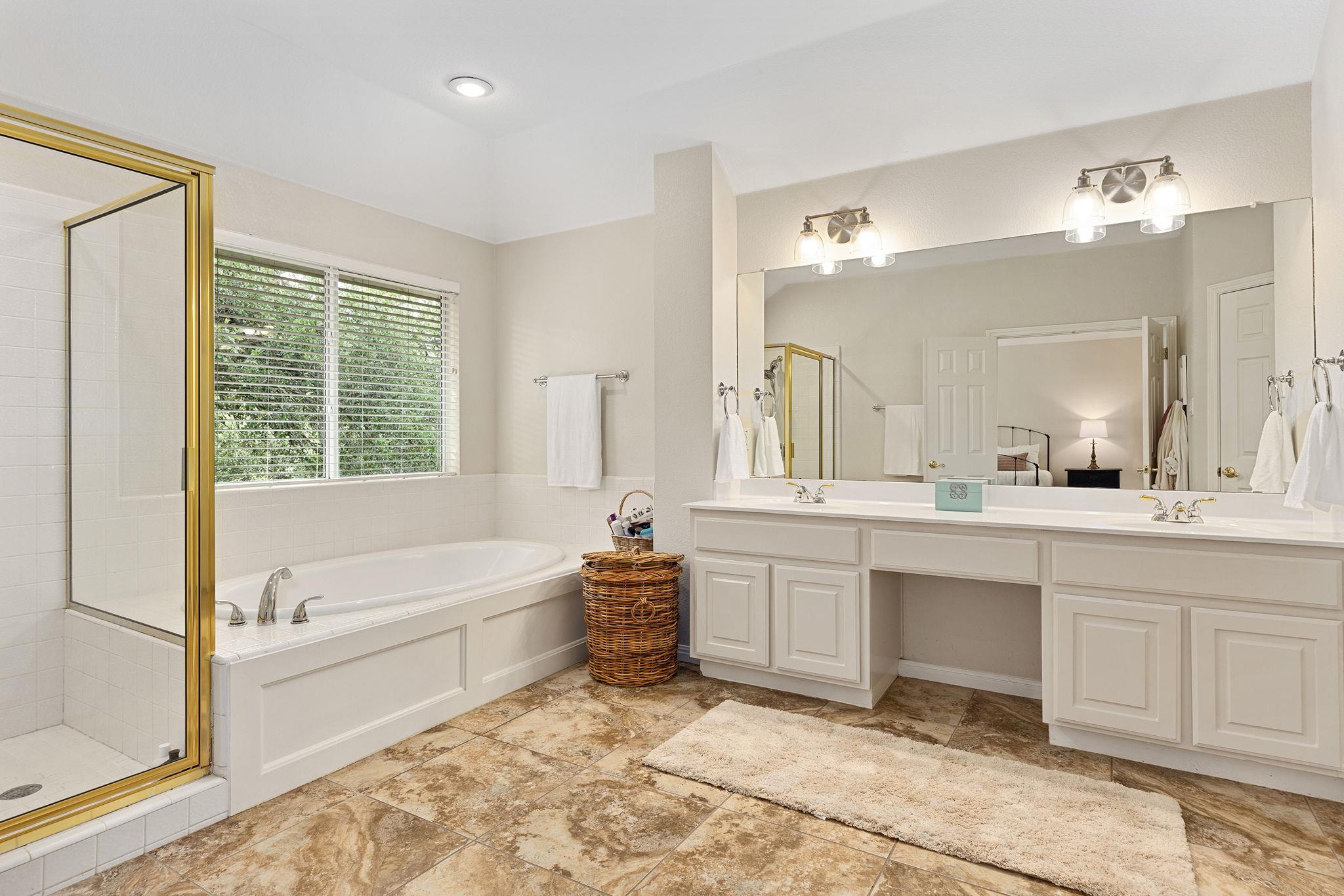 1914 Mulligan Dr, Round Rock, TX 78664