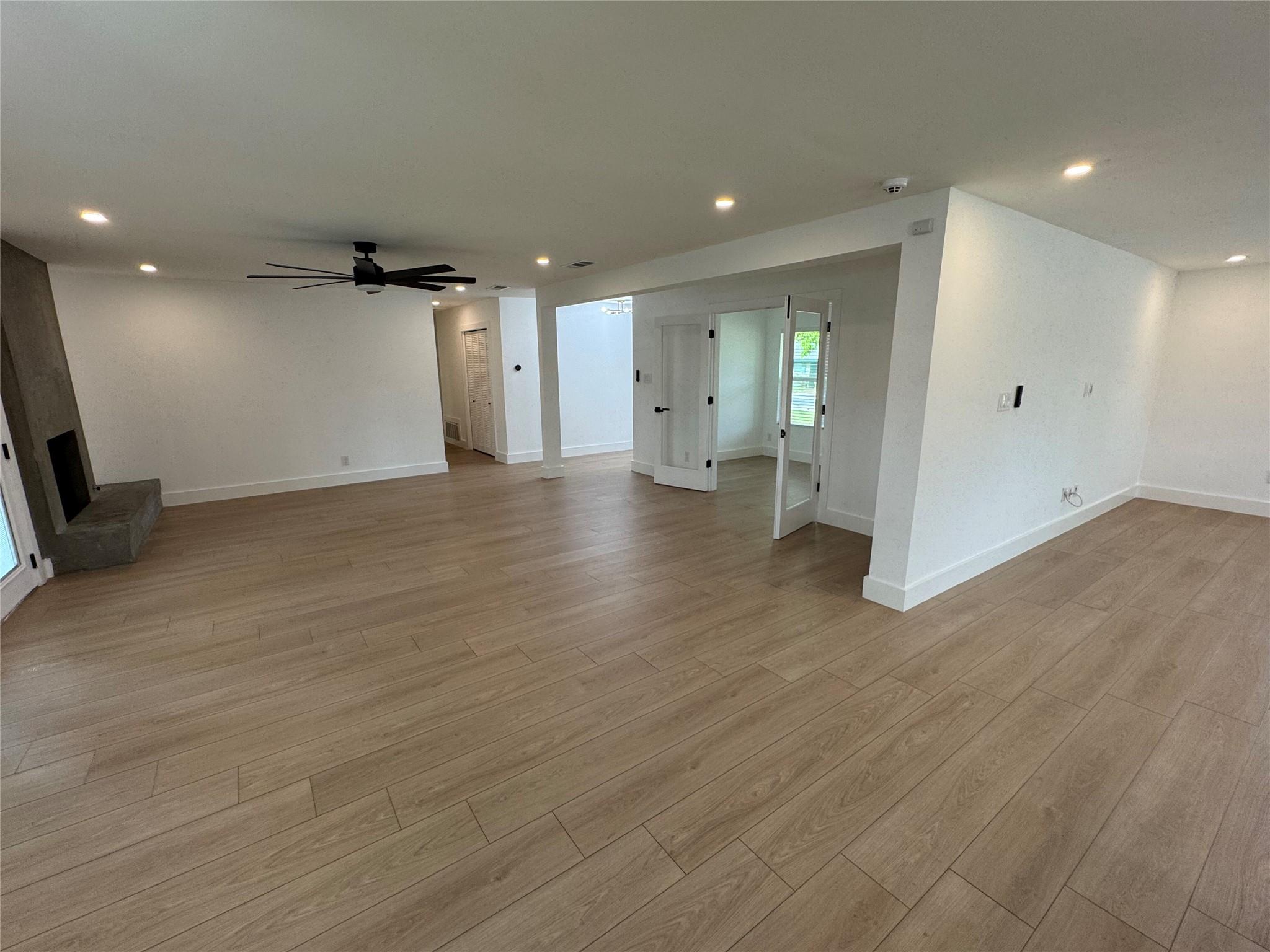 5805 N Hampton Dr, Austin, TX 78723