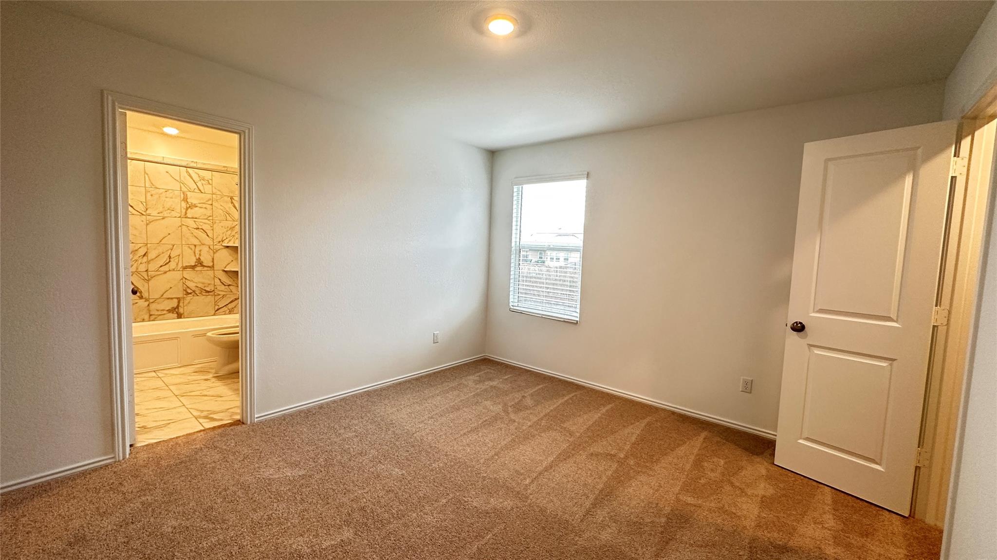 138 Milliner Loop, Hutto, TX 78634