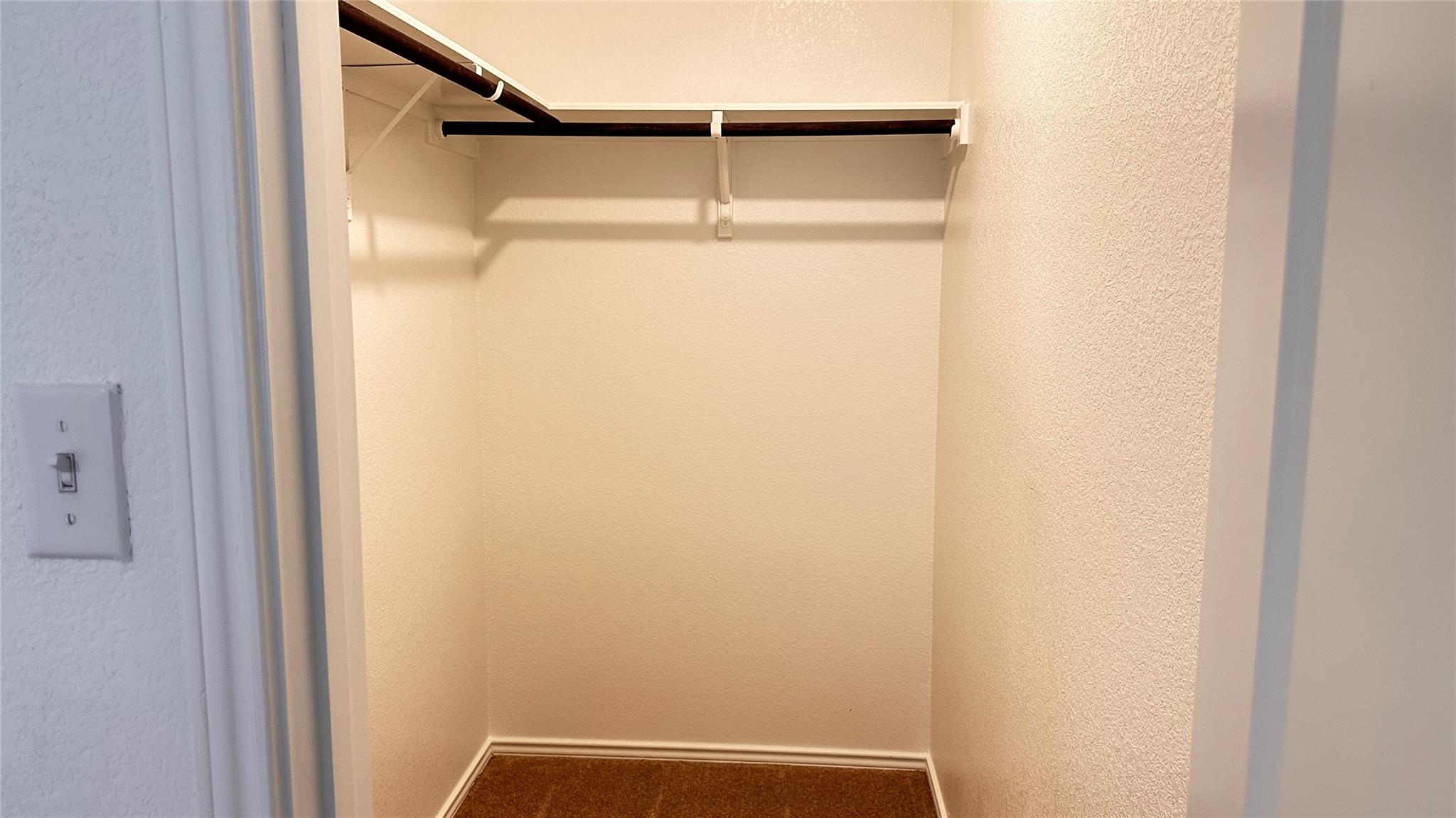 138 Milliner Loop, Hutto, TX 78634