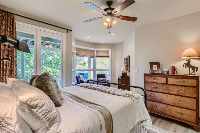 2405 Sailboat Pass Pass, Spicewood, TX 78669