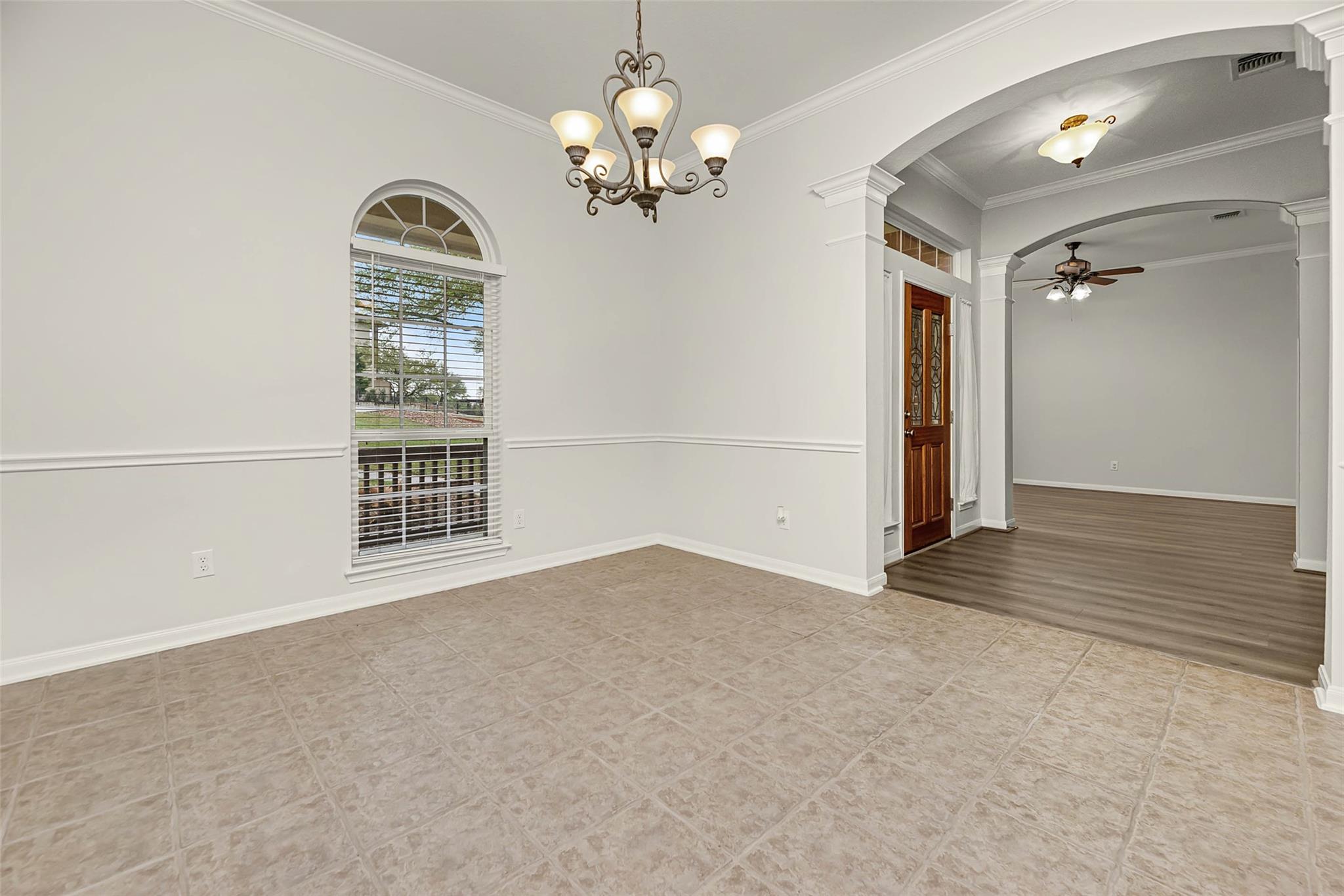 1617 Mountain Springs Rnch, Canyon Lake, TX 78133