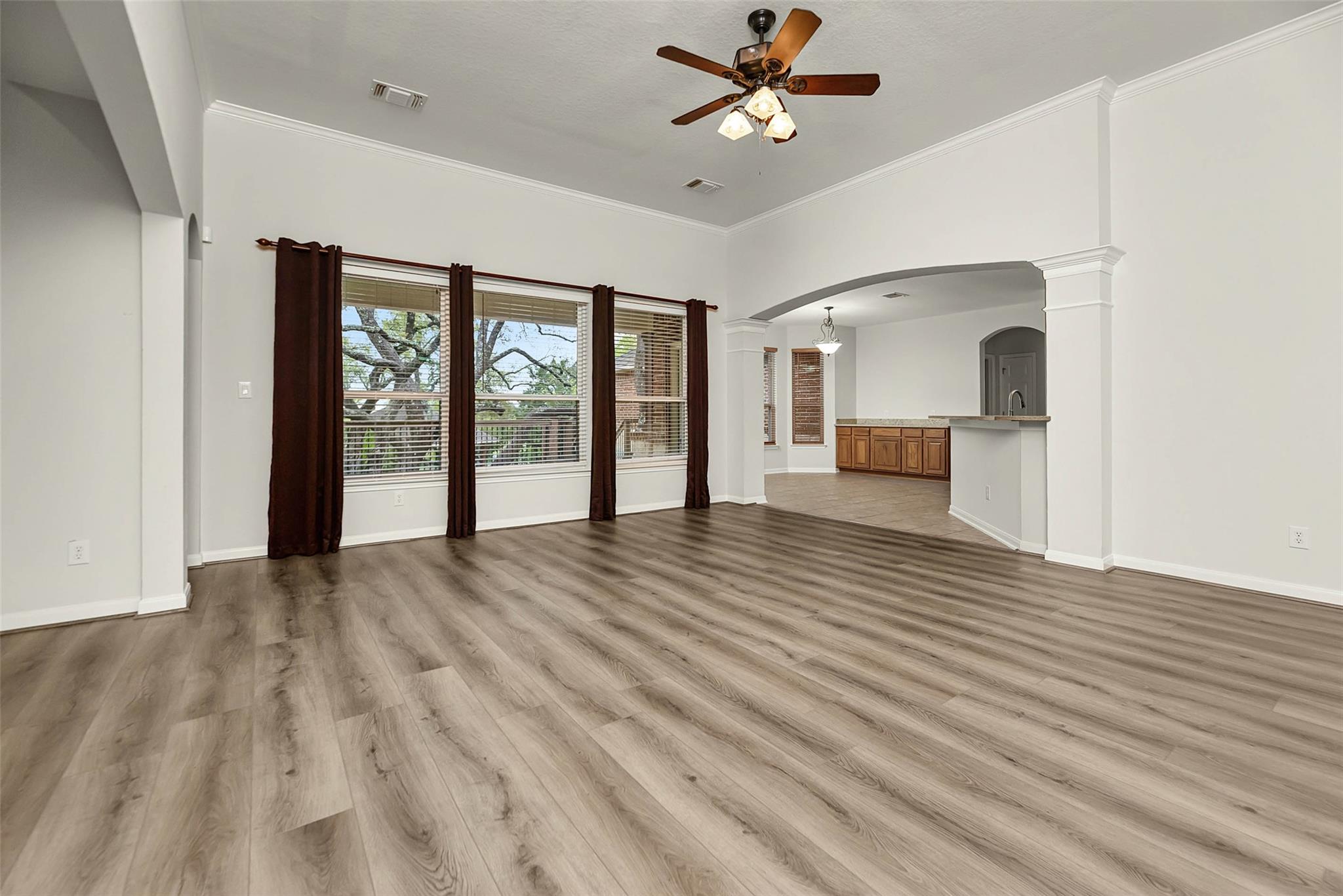 1617 Mountain Springs Rnch, Canyon Lake, TX 78133