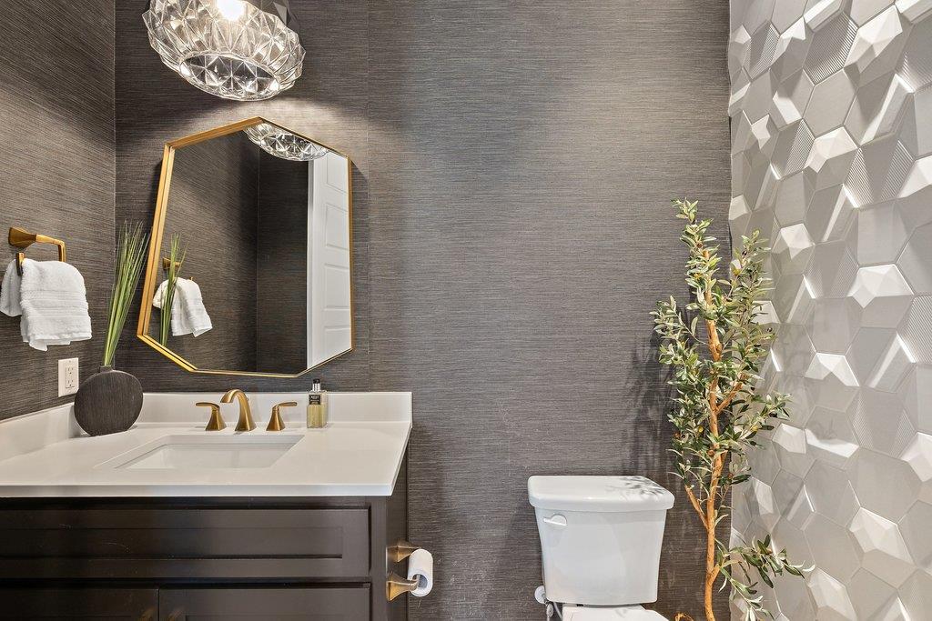 6900 Davenport Divide Rd, Austin, TX 78738