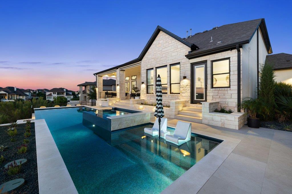 6900 Davenport Divide Rd, Austin, TX 78738