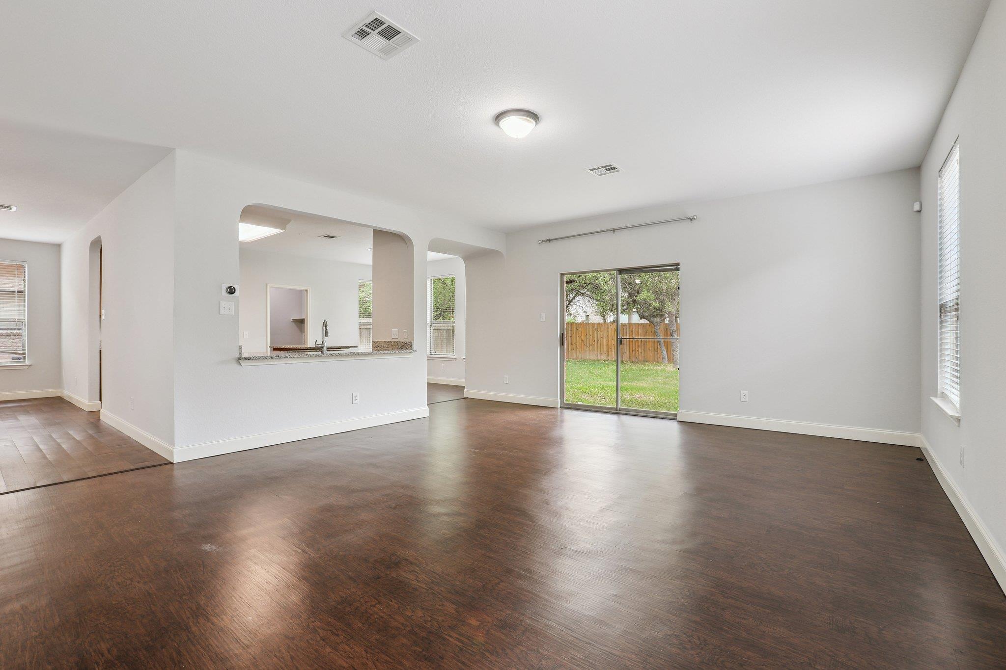 519 Paseo Grand Dr, Cedar Park, TX 78613