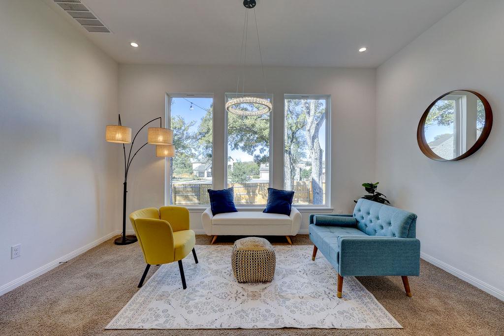 351 Pigeon River Rd, Kyle, TX 78640