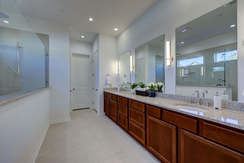 351 Pigeon River Rd, Kyle, TX 78640