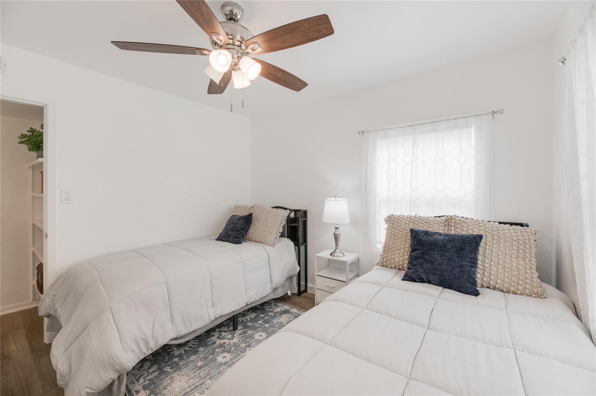 445 W Vaughan St, Bertram, TX 78605