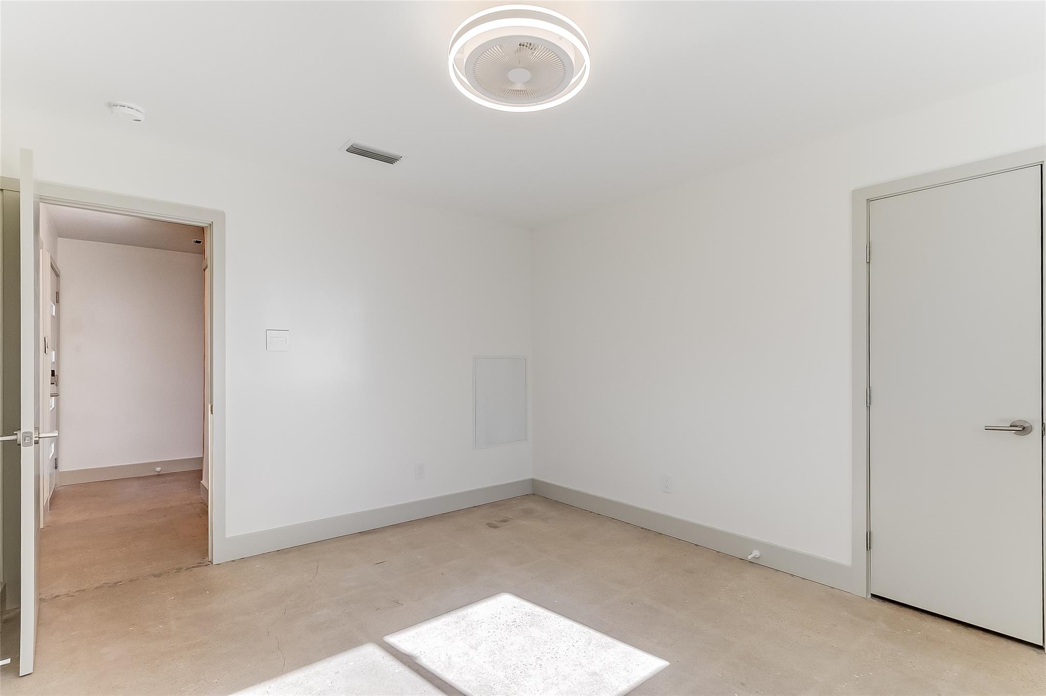 10101 E Rutland Vlg, Austin, TX 78758