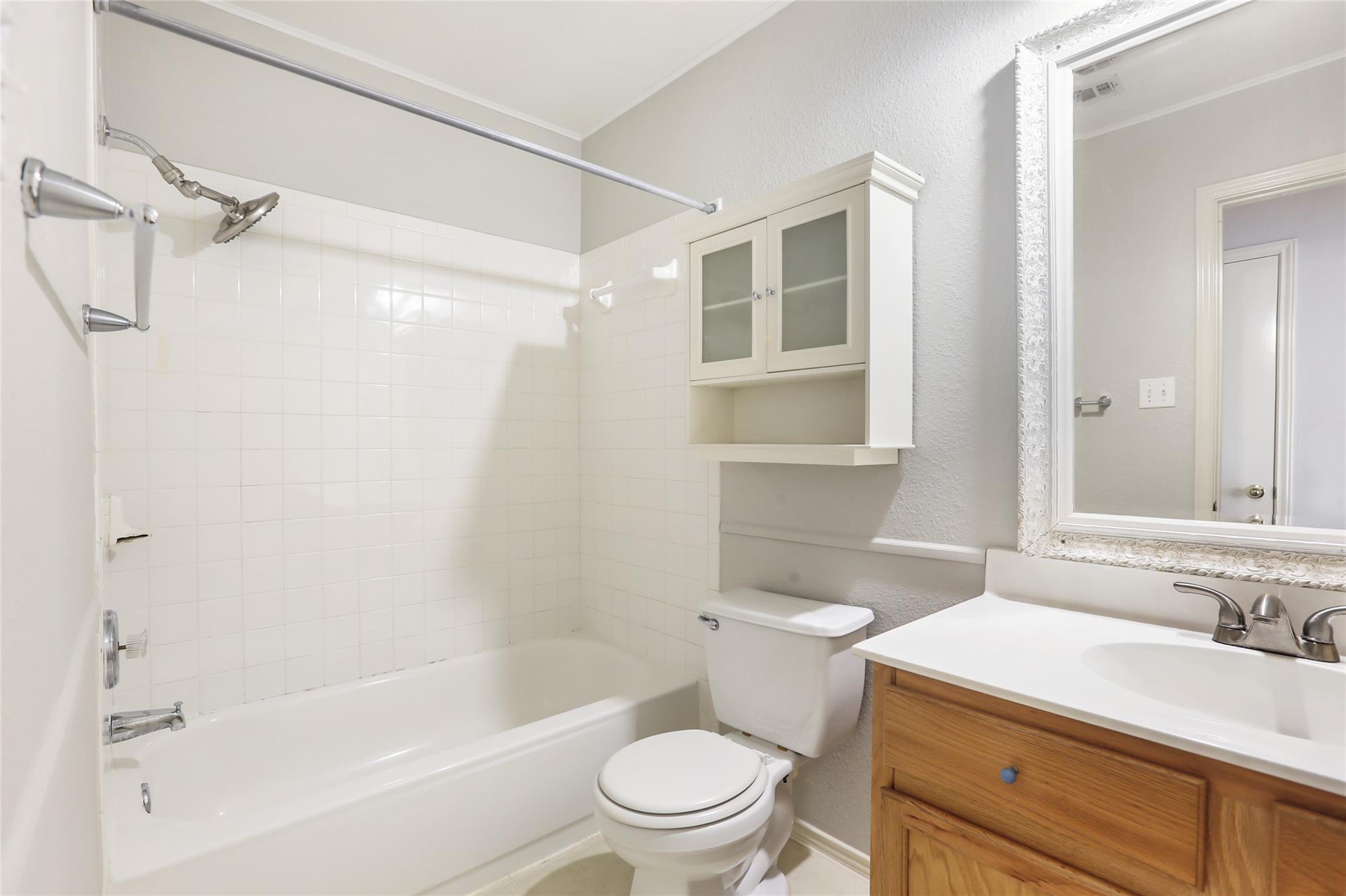 15204 Drusillas Dr, Pflugerville, TX 78660