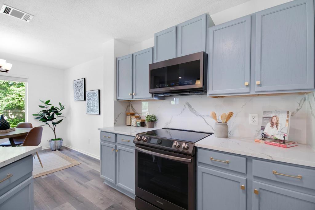 2203 Lexfield Ln, Cedar Park, TX 78613