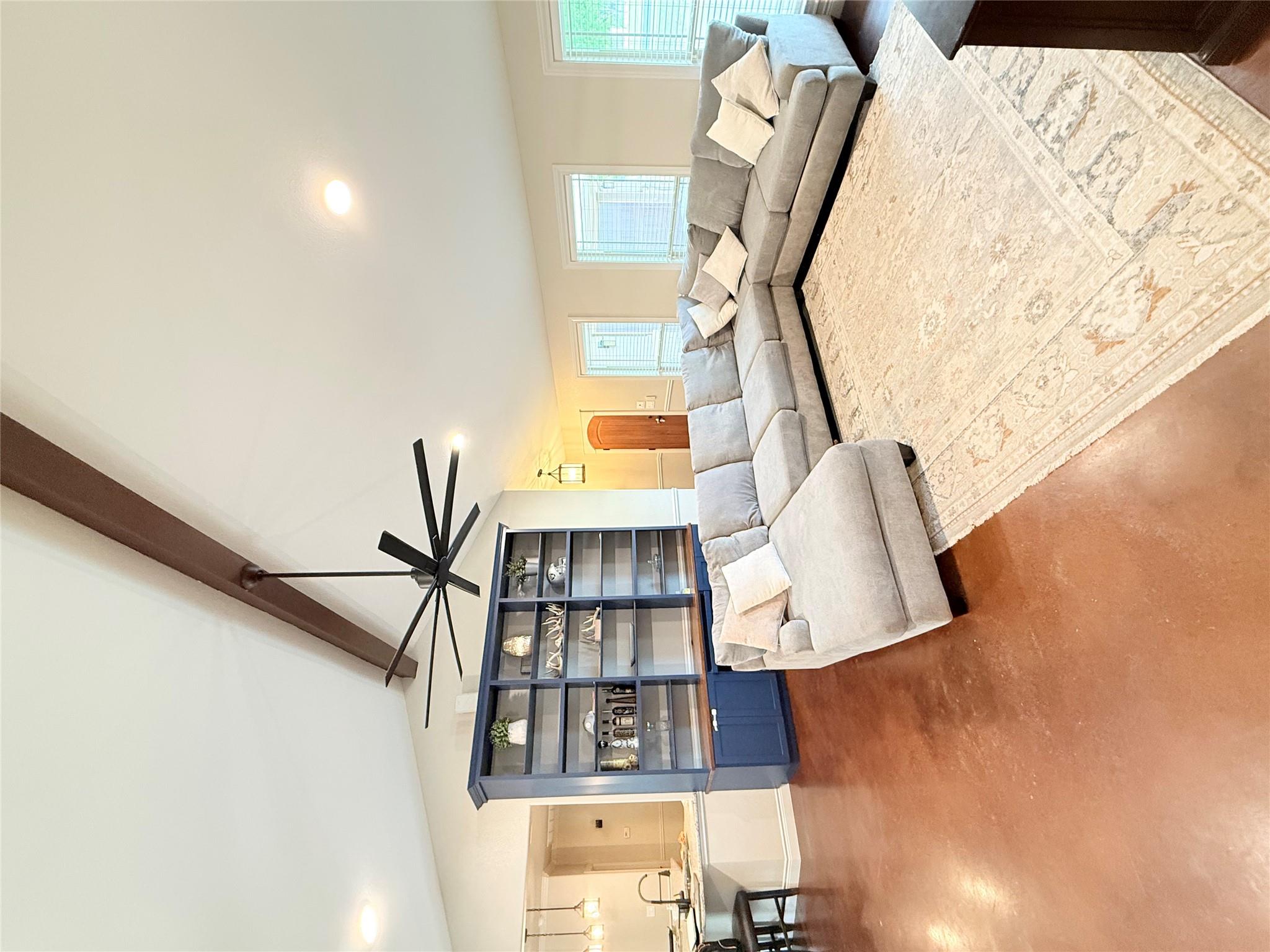 252 Sunday Dr, Burnet, TX 78611