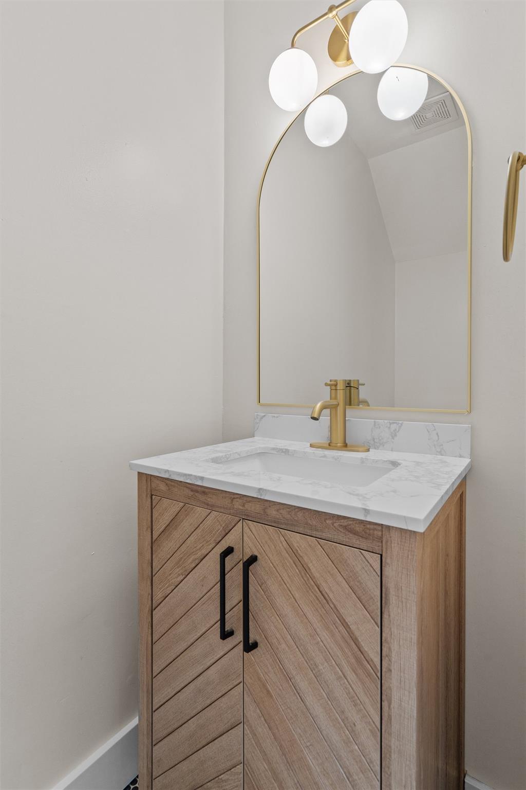 1707 Waterloo Trl, Austin, TX 78704