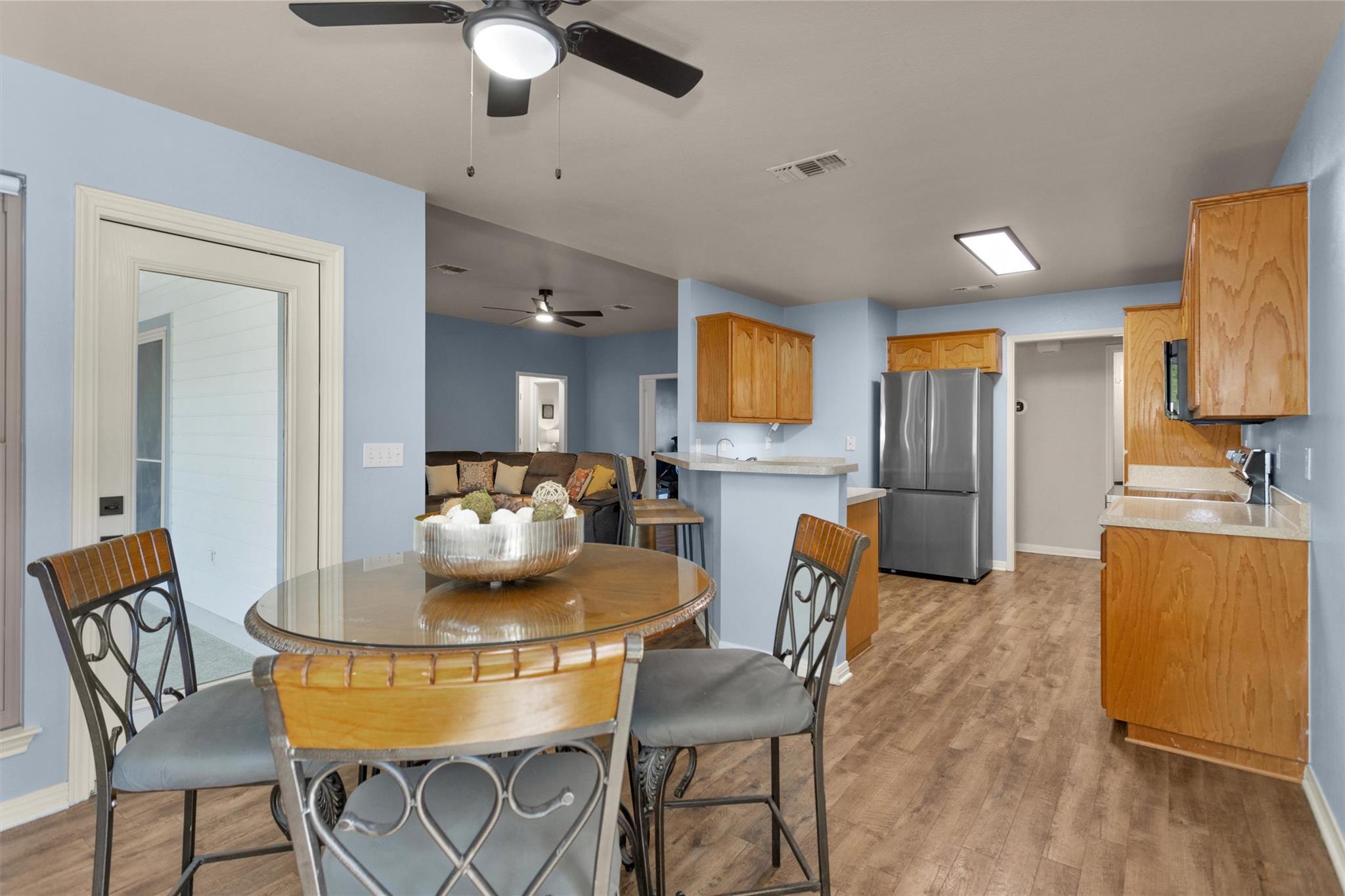 1906 Round Table, New Braunfels, TX 78130