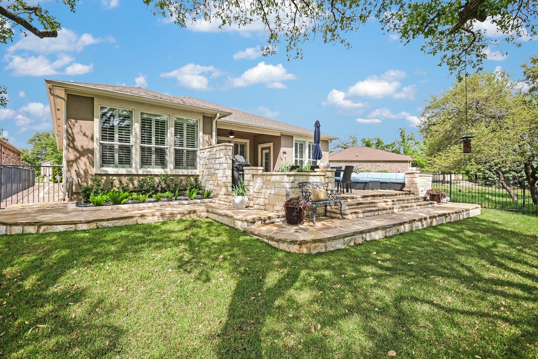 304 Coffee Mill Creek Rd, Georgetown, TX 78633