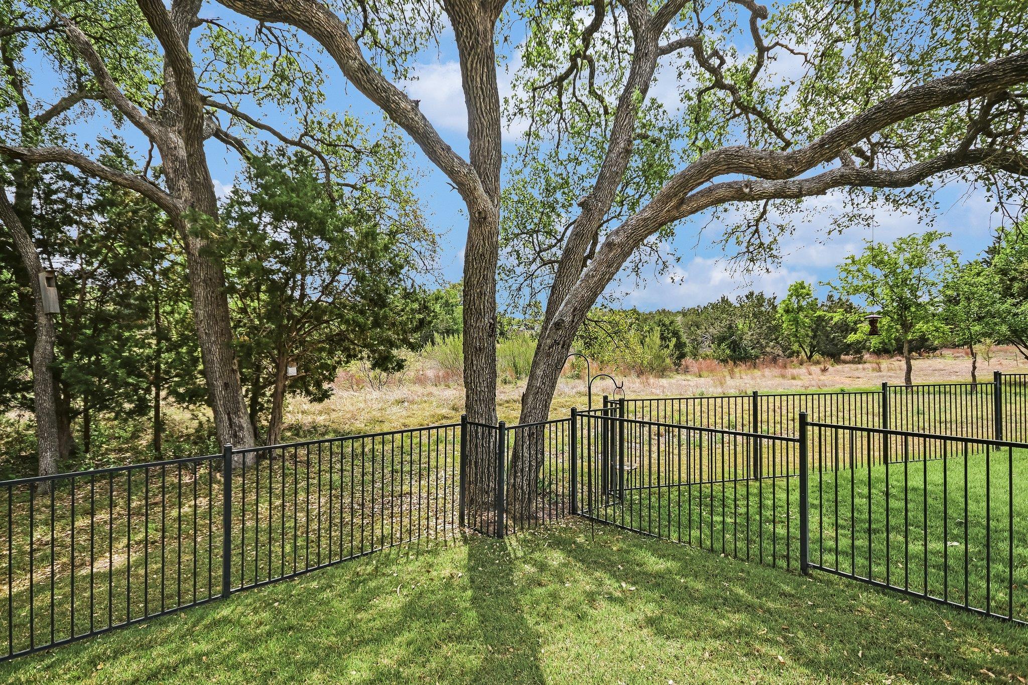 304 Coffee Mill Creek Rd, Georgetown, TX 78633