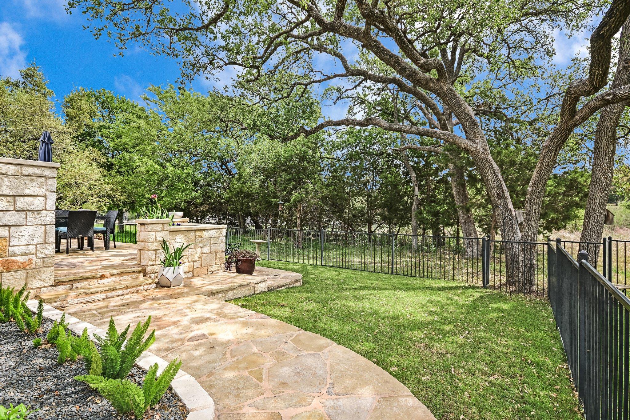 304 Coffee Mill Creek Rd, Georgetown, TX 78633