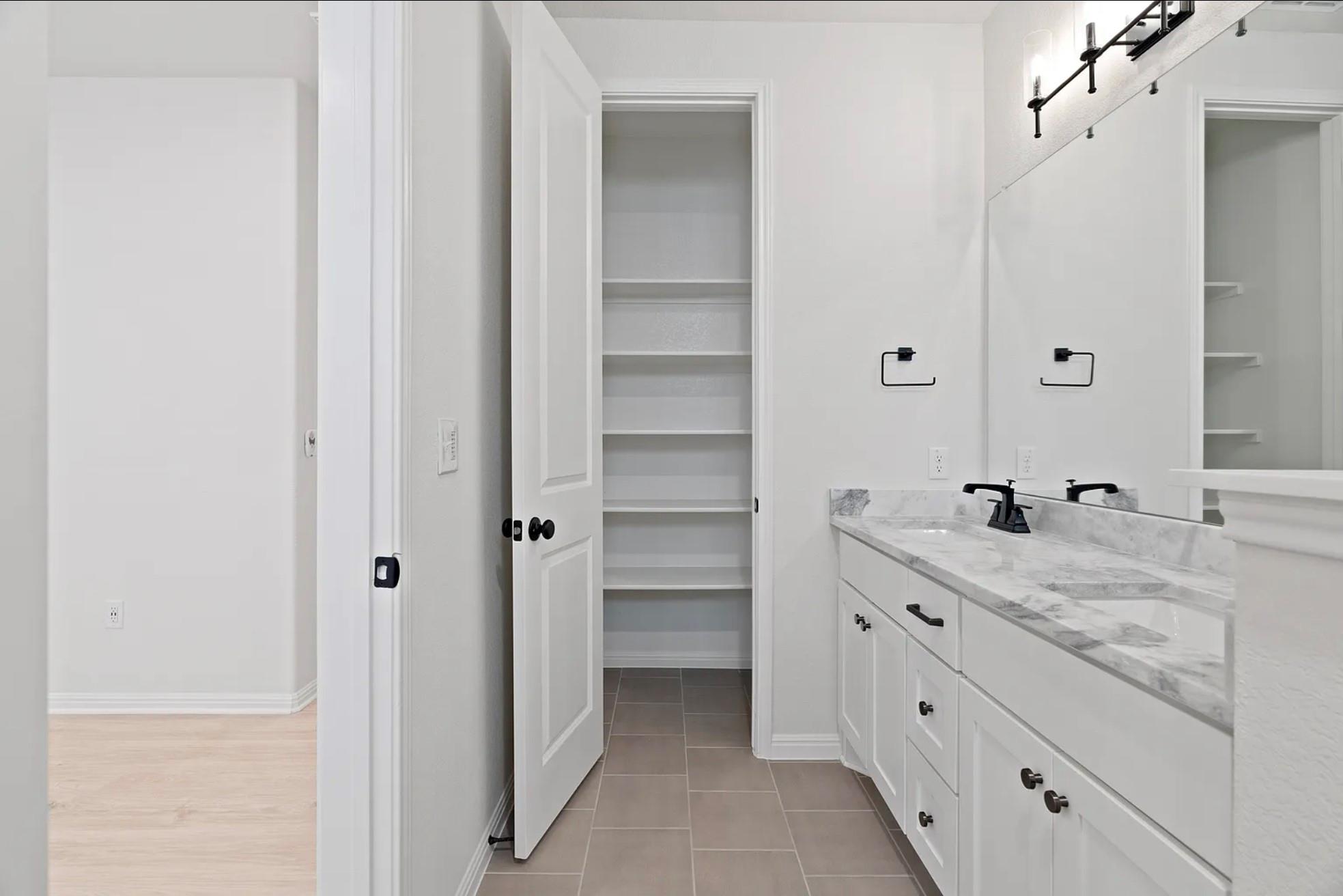 1612 Kit Cir, Austin, TX 78758