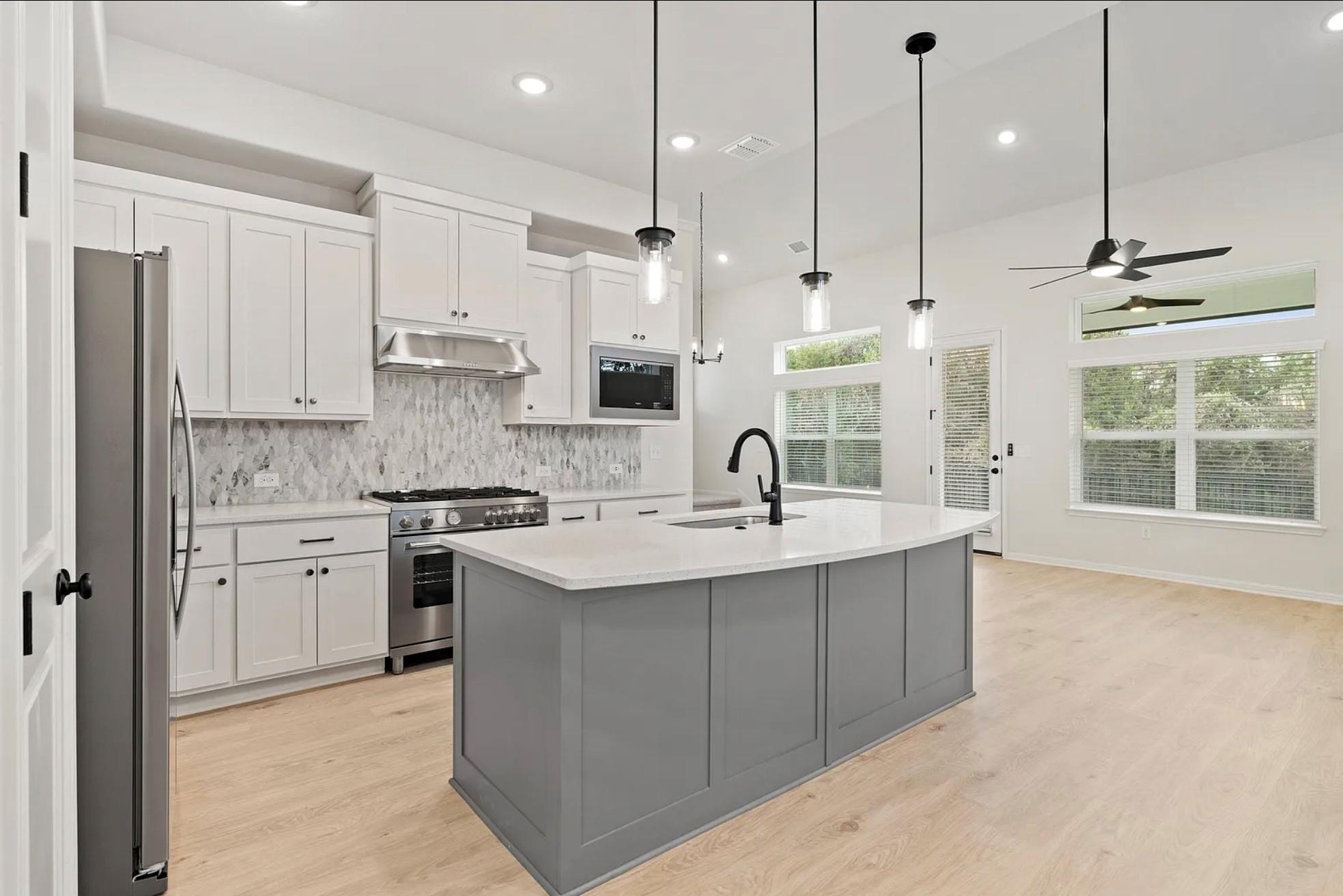 1612 Kit Cir, Austin, TX 78758