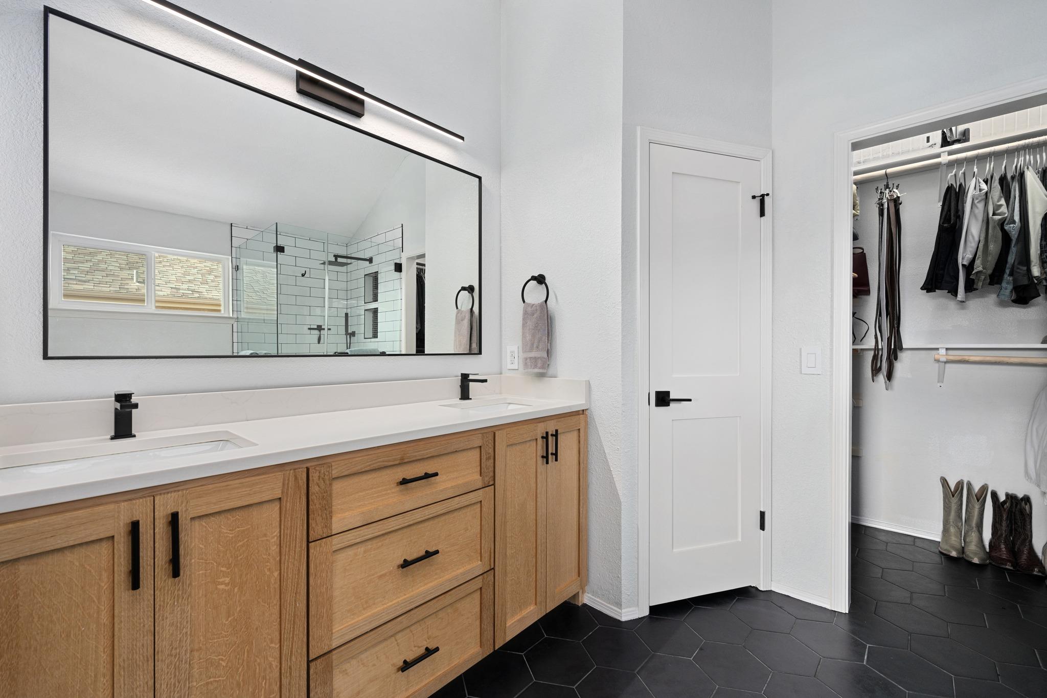 7601 Ponoma Trl, Austin, TX 78749