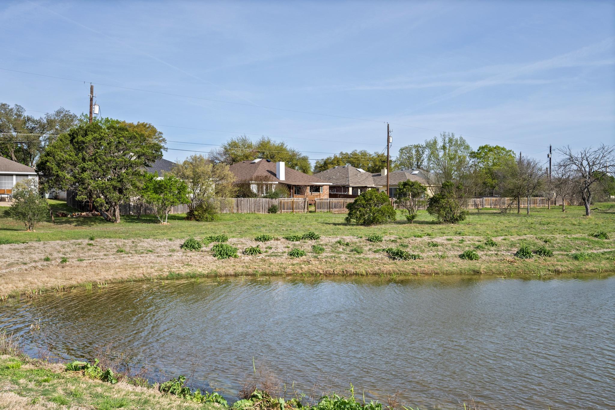 7601 Ponoma Trl, Austin, TX 78749