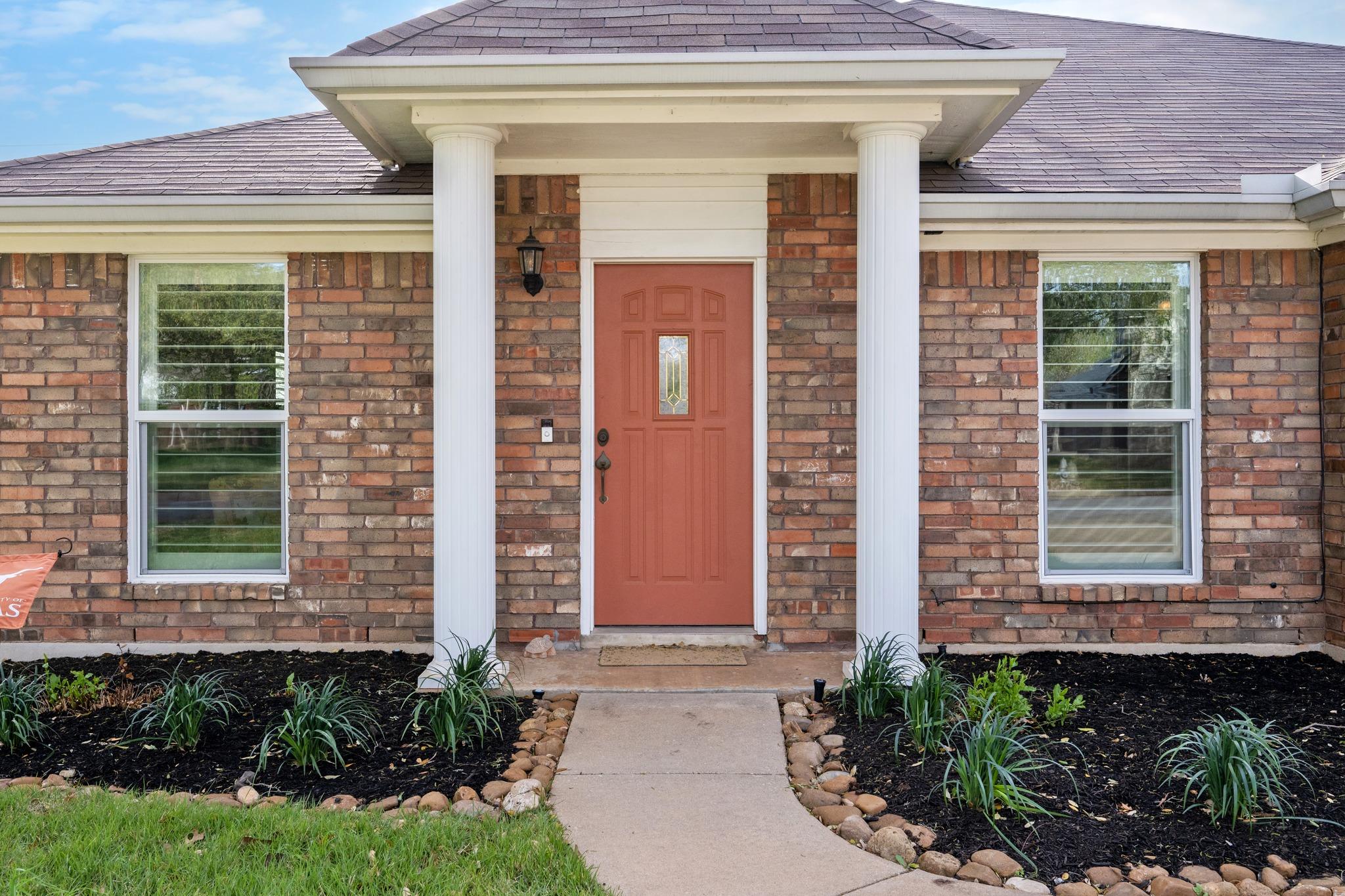 7601 Ponoma Trl, Austin, TX 78749