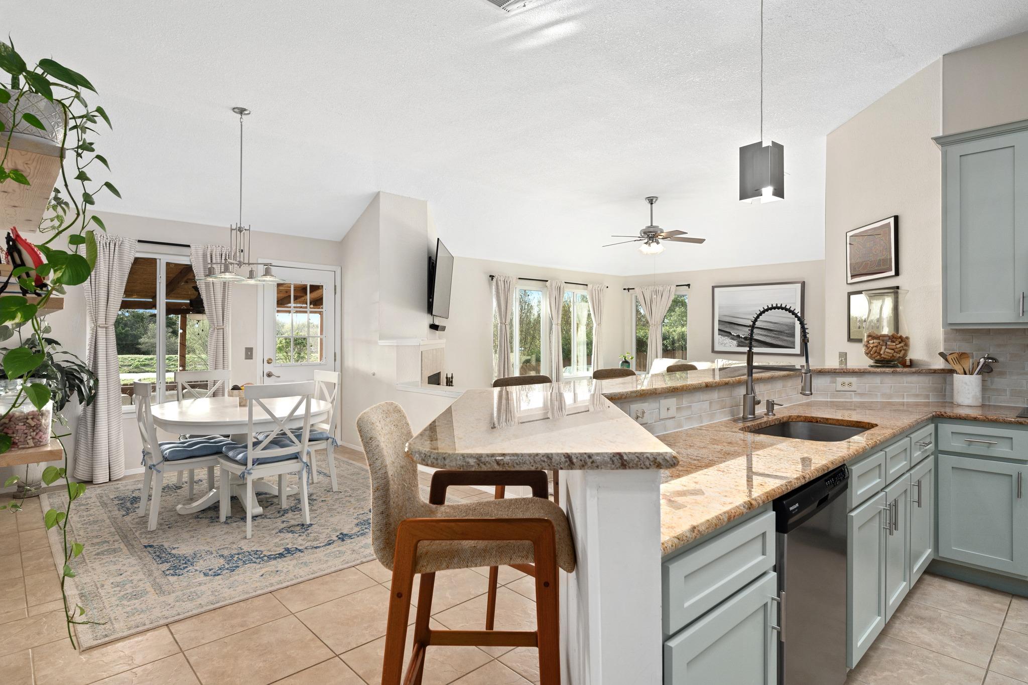 7601 Ponoma Trl, Austin, TX 78749