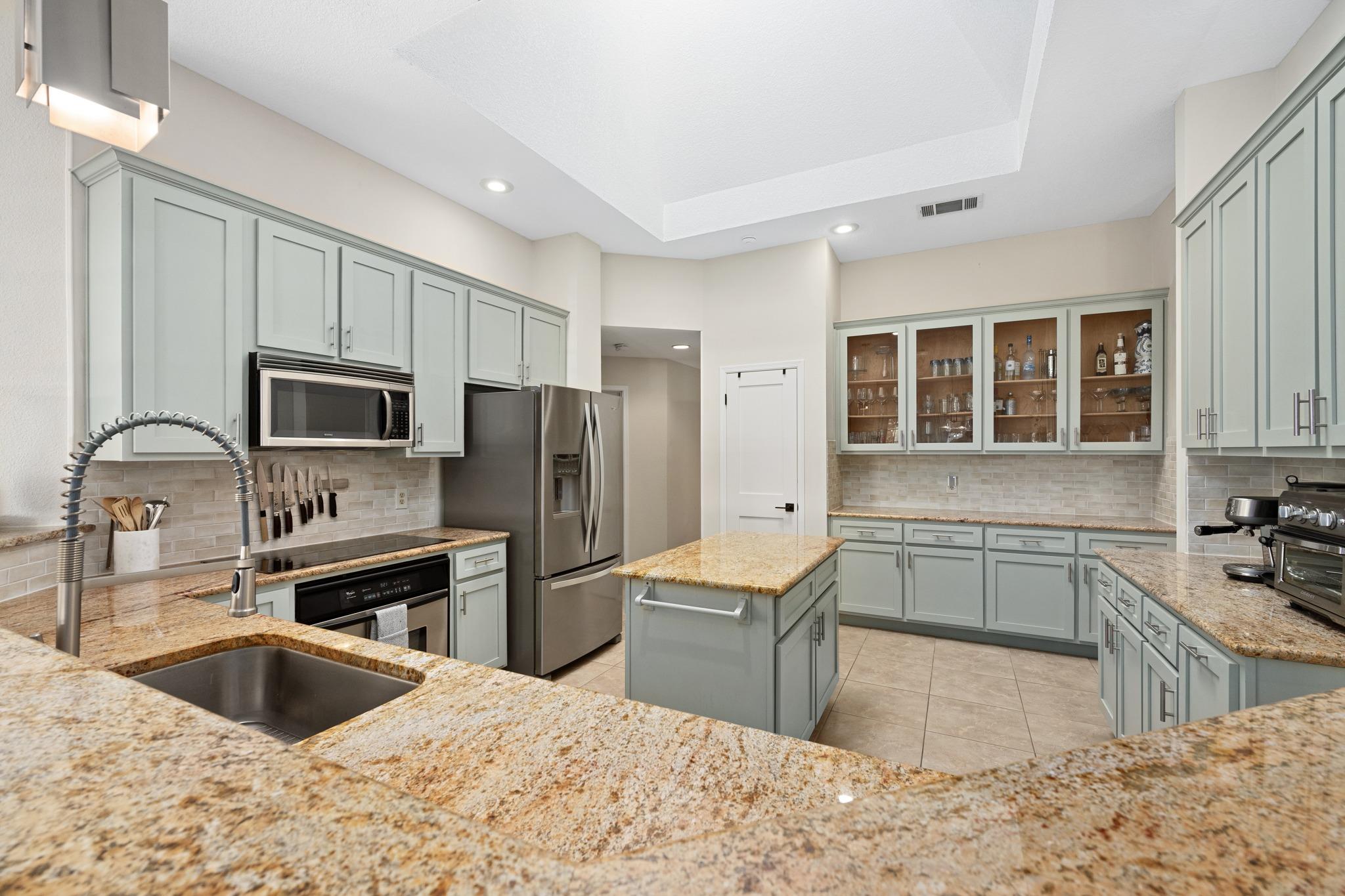 7601 Ponoma Trl, Austin, TX 78749